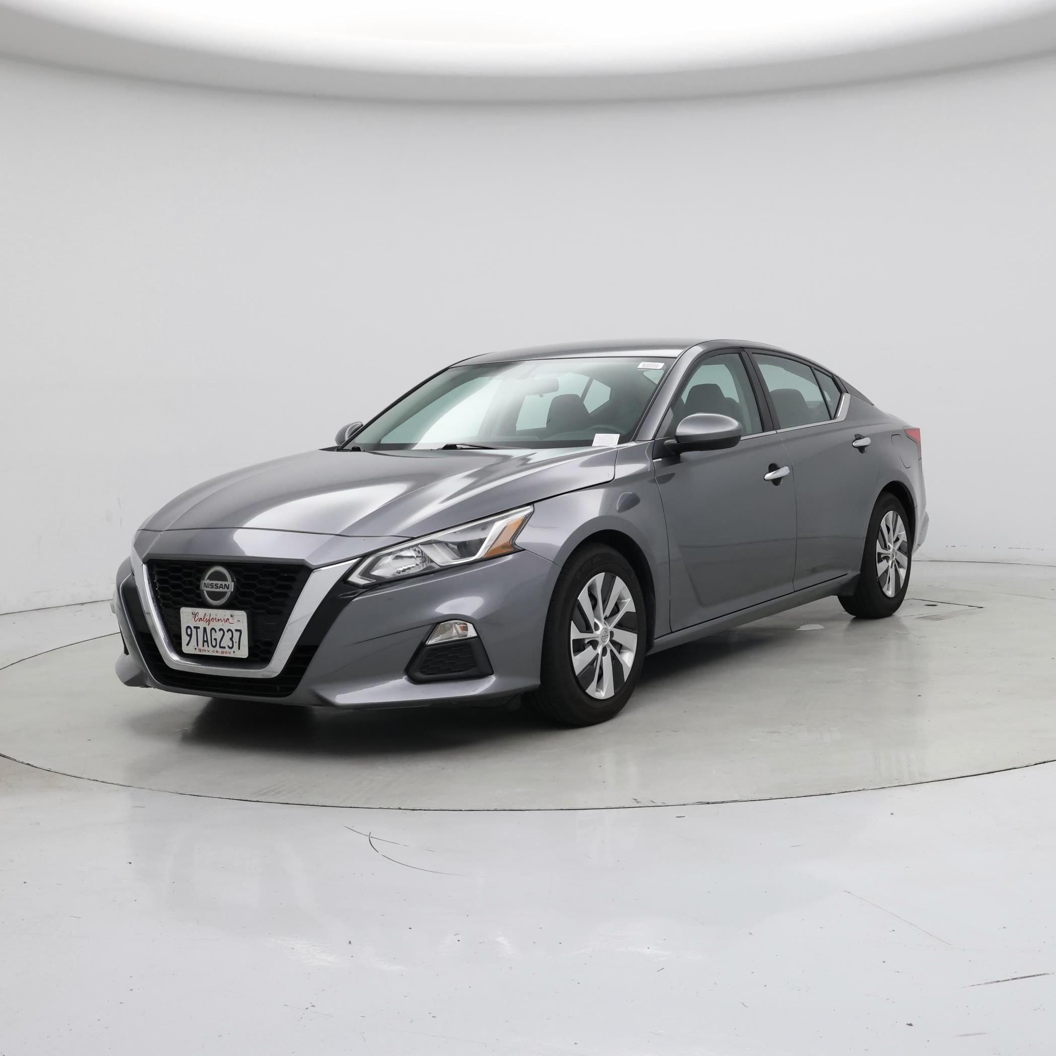 Thumbnail: 2019 Nissan Altima - 4