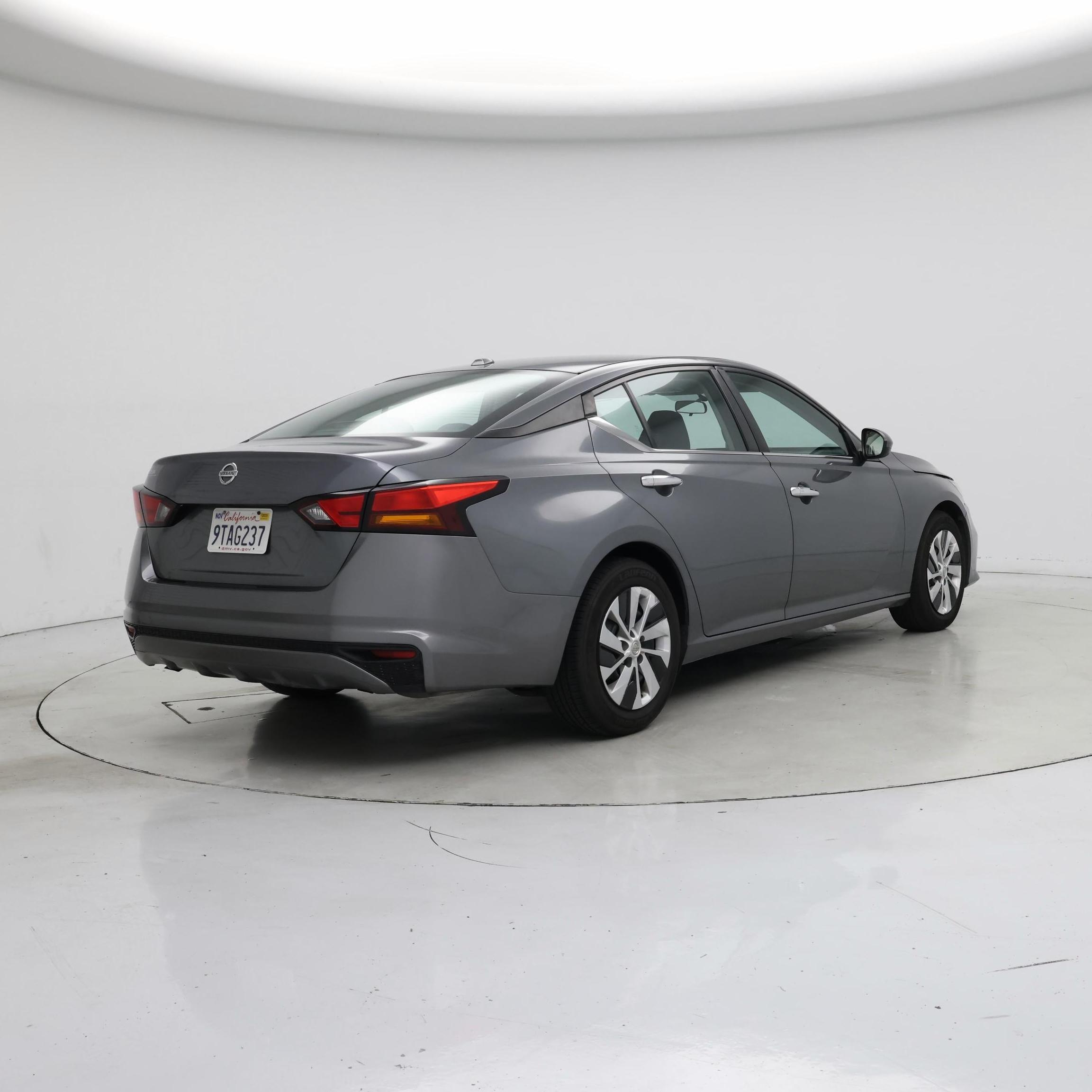 Thumbnail: 2019 Nissan Altima - 8