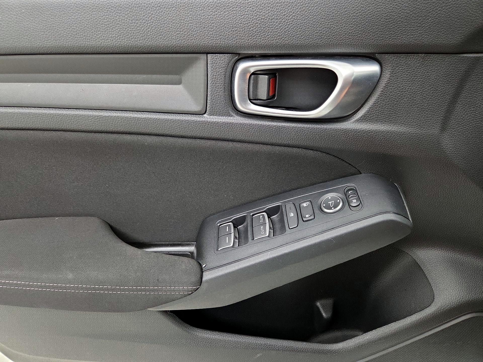 Thumbnail: 2023 Honda Civic - 12