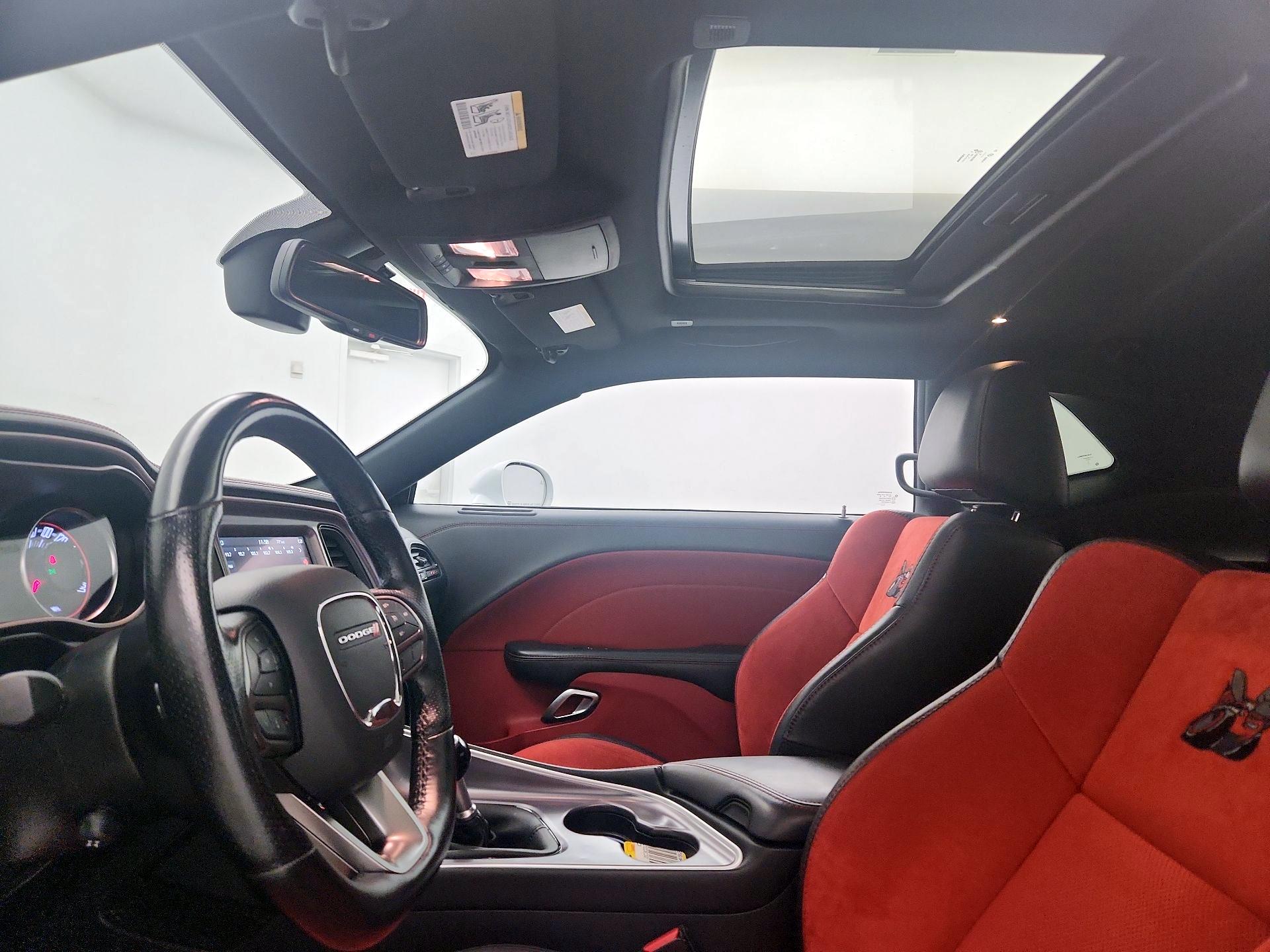 Thumbnail: 2020 Dodge Challenger - 18