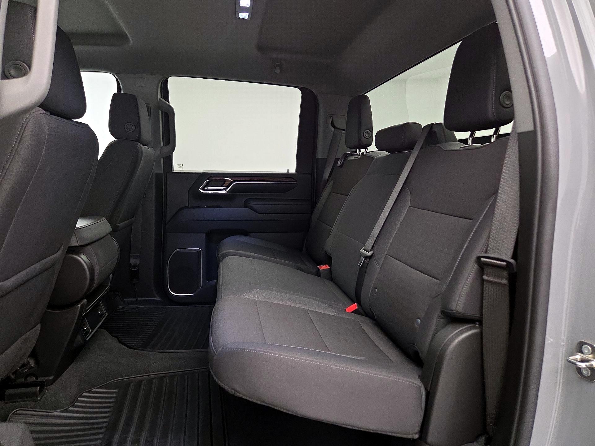 Thumbnail: 2024 Chevrolet Silverado 2500 - 19