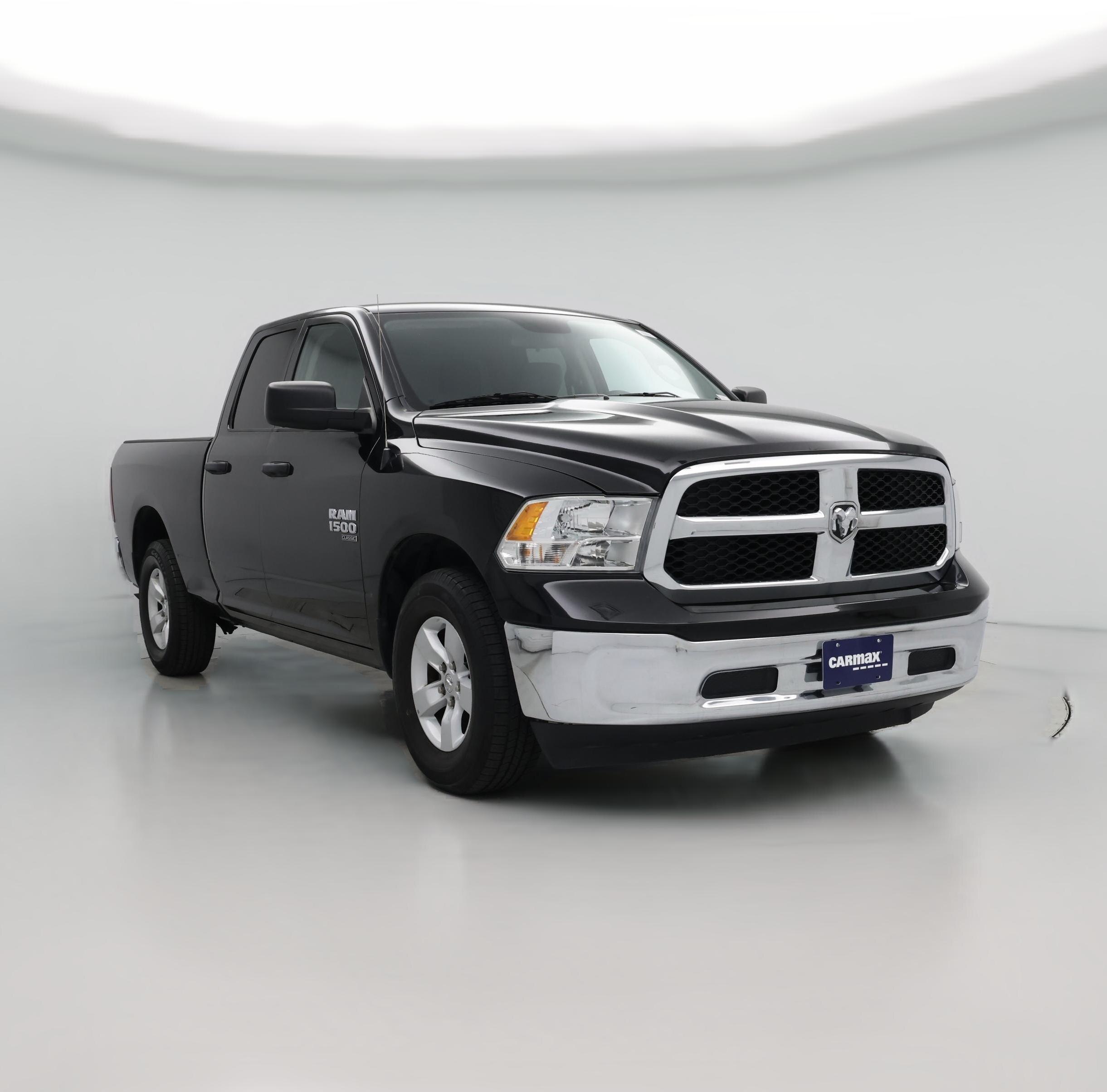 Thumbnail: 2024 RAM 1500 Classic - 1