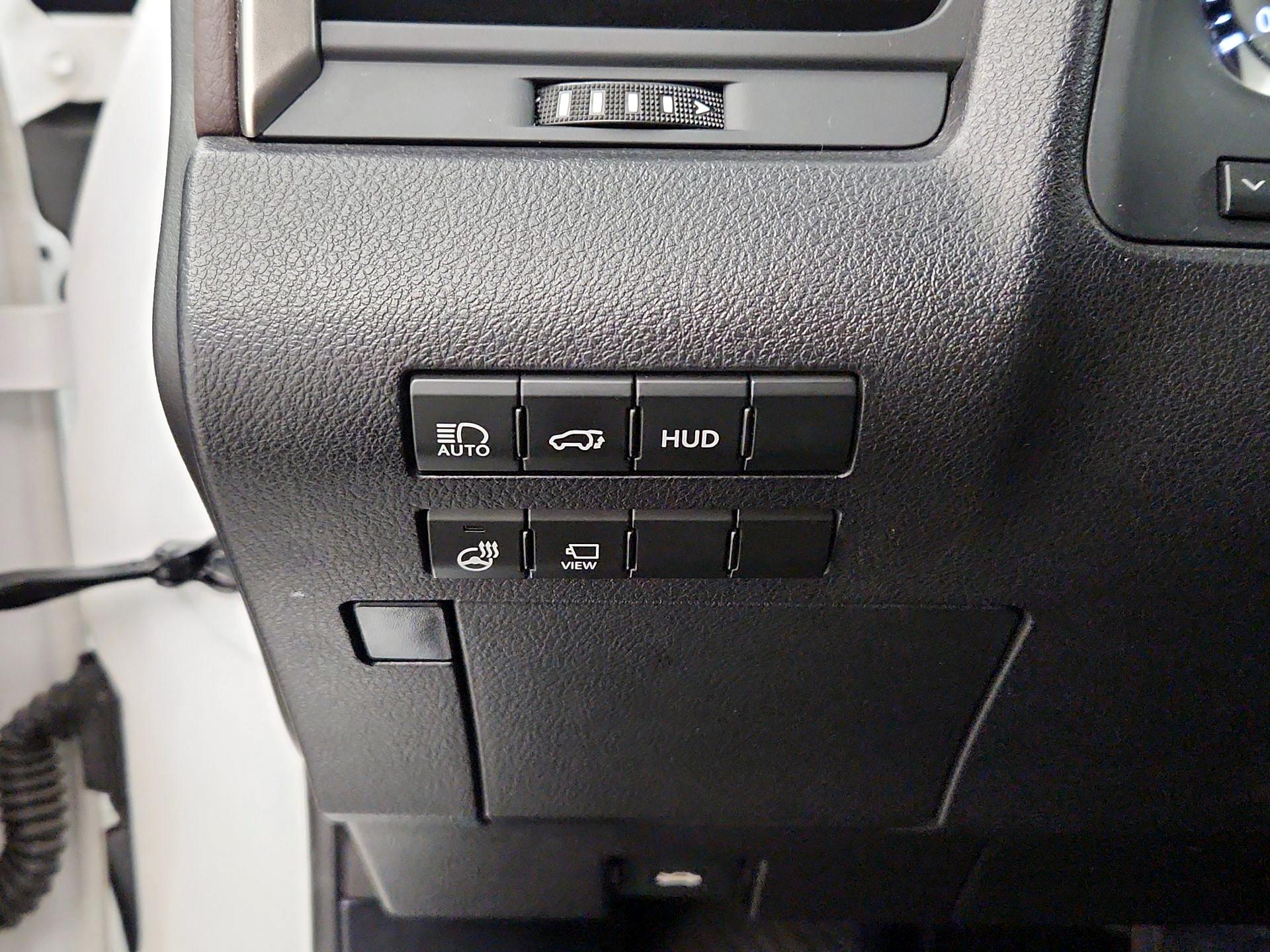 Thumbnail: 2017 Lexus RX - 13