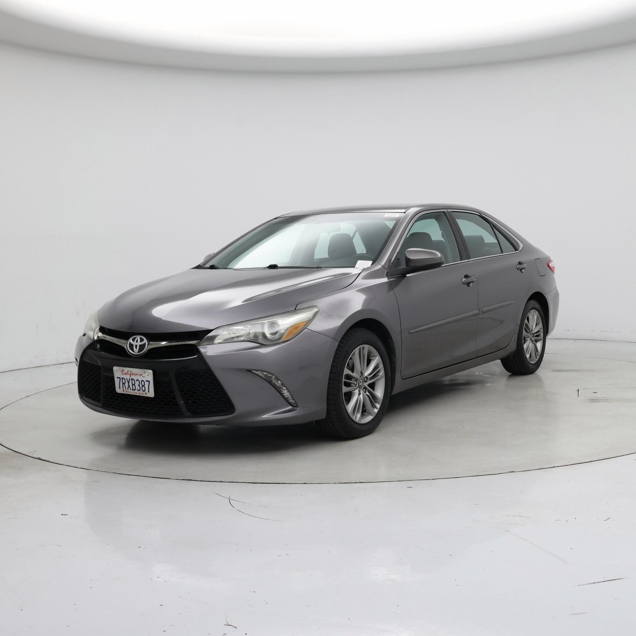 Thumbnail: 2016 Toyota Camry - 4