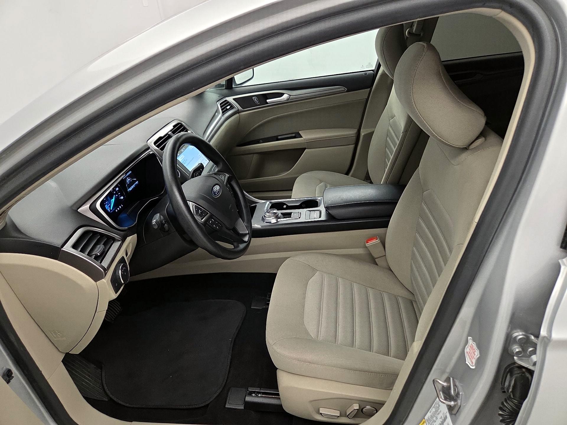 Thumbnail: 2019 Ford Fusion - 11