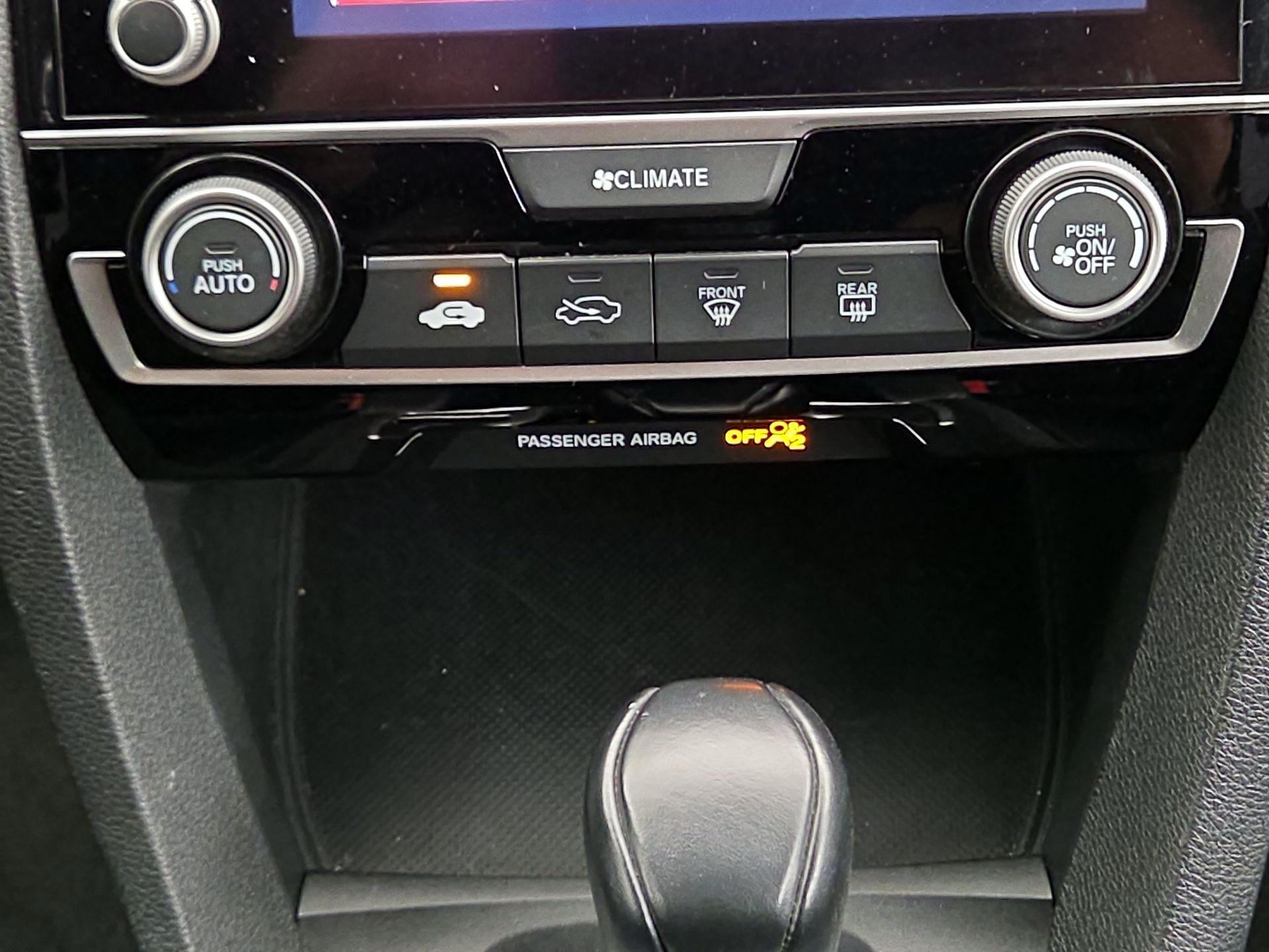 Thumbnail: 2019 Honda Civic - 16