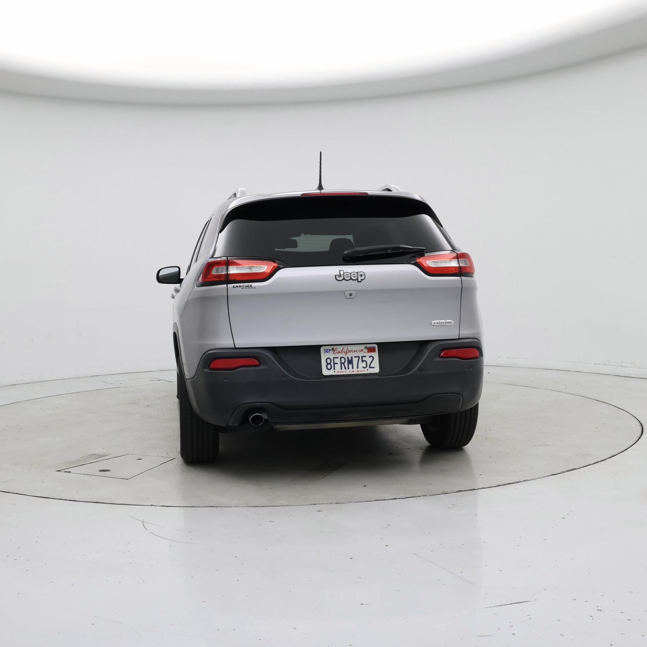 Thumbnail: 2018 Jeep Cherokee - 6