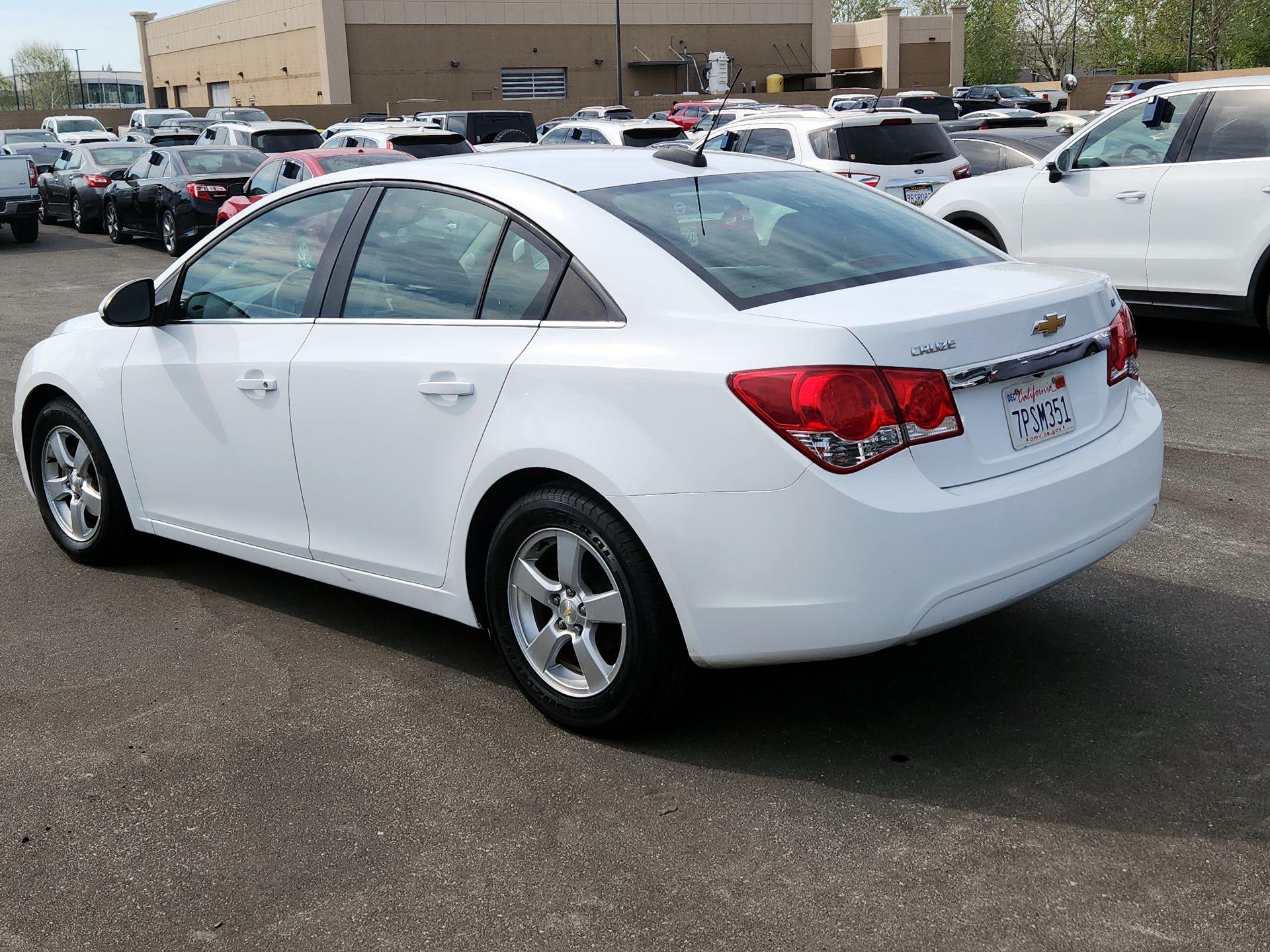 Thumbnail: 2016 Chevrolet Cruze - 7