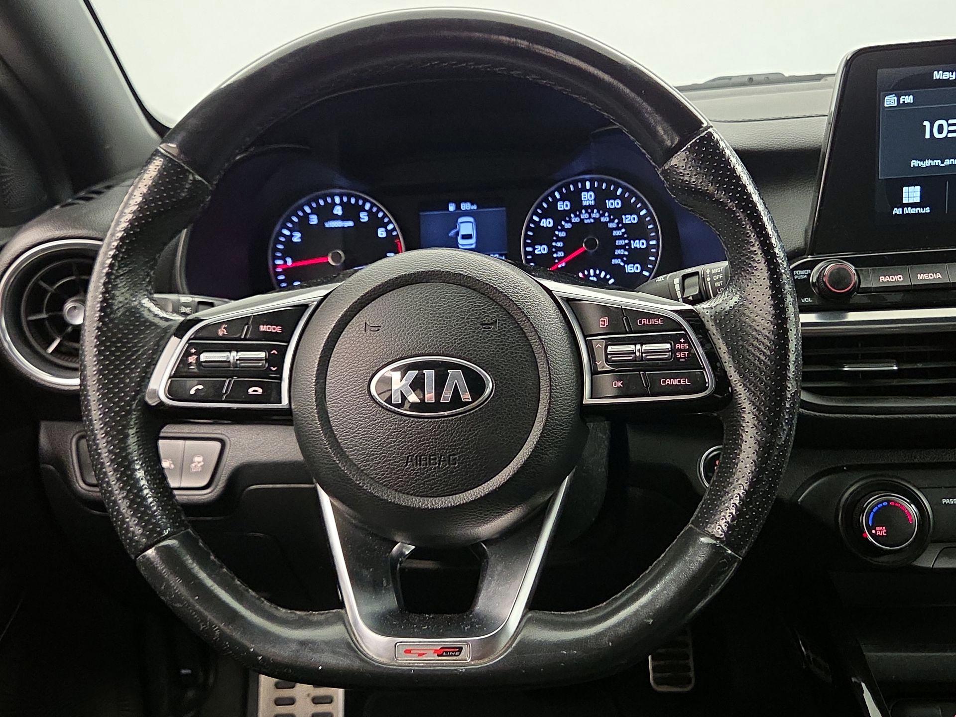 Thumbnail: 2021 Kia Forte - 10