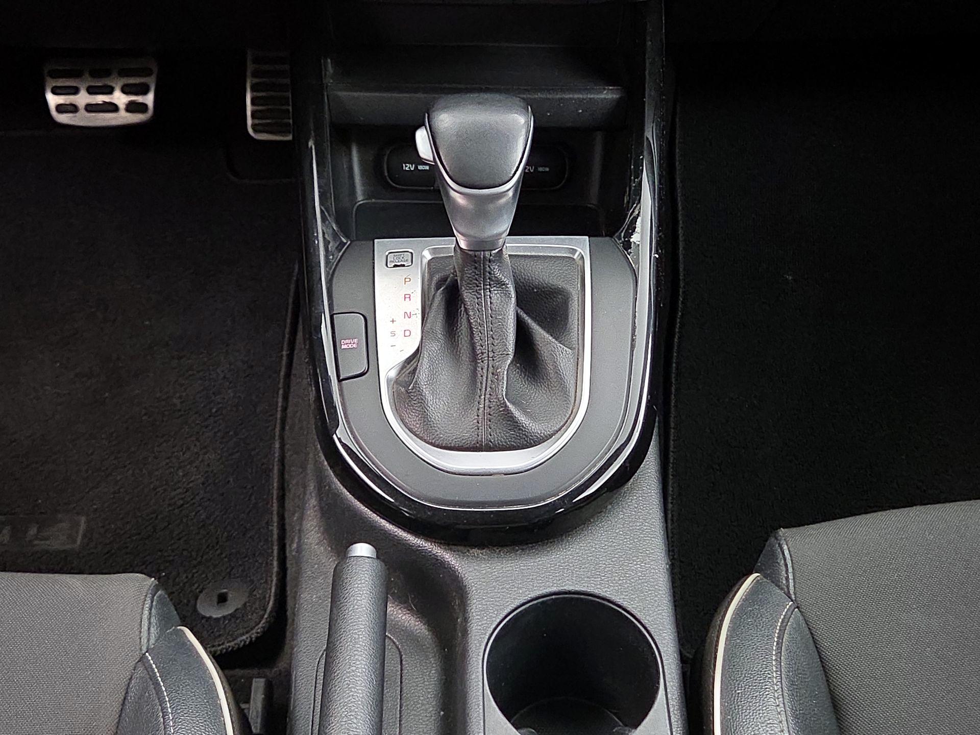 Thumbnail: 2021 Kia Forte - 17