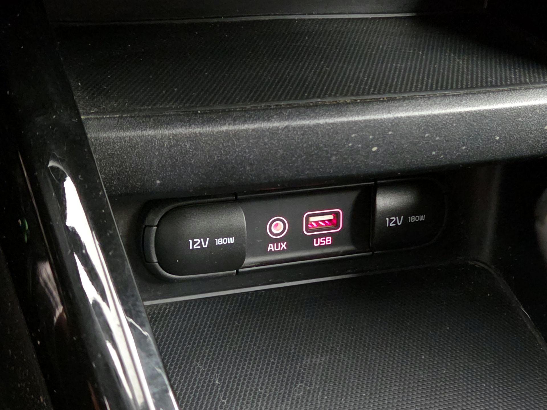 Thumbnail: 2021 Kia Forte - 18