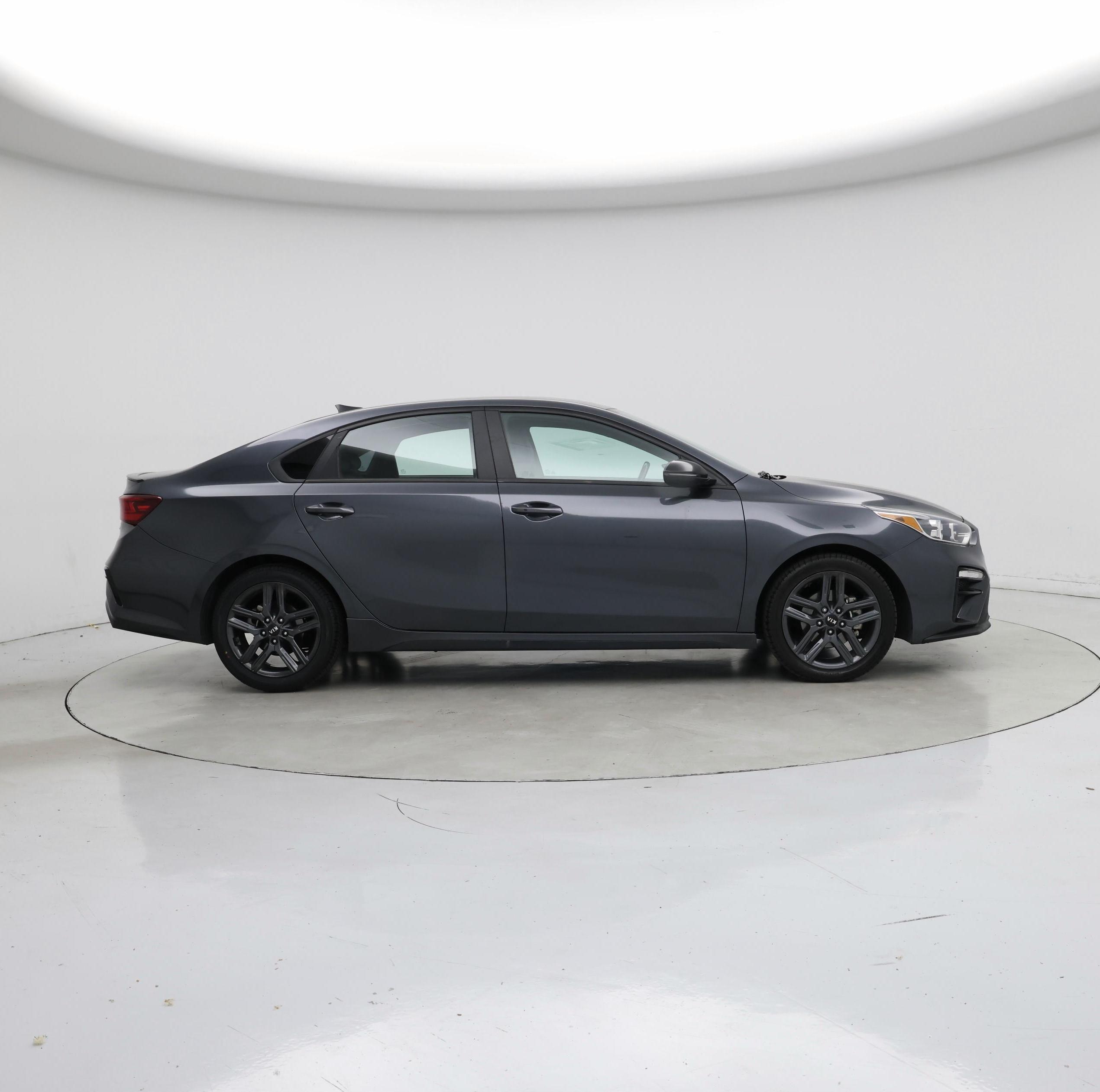 Thumbnail: 2021 Kia Forte - 7