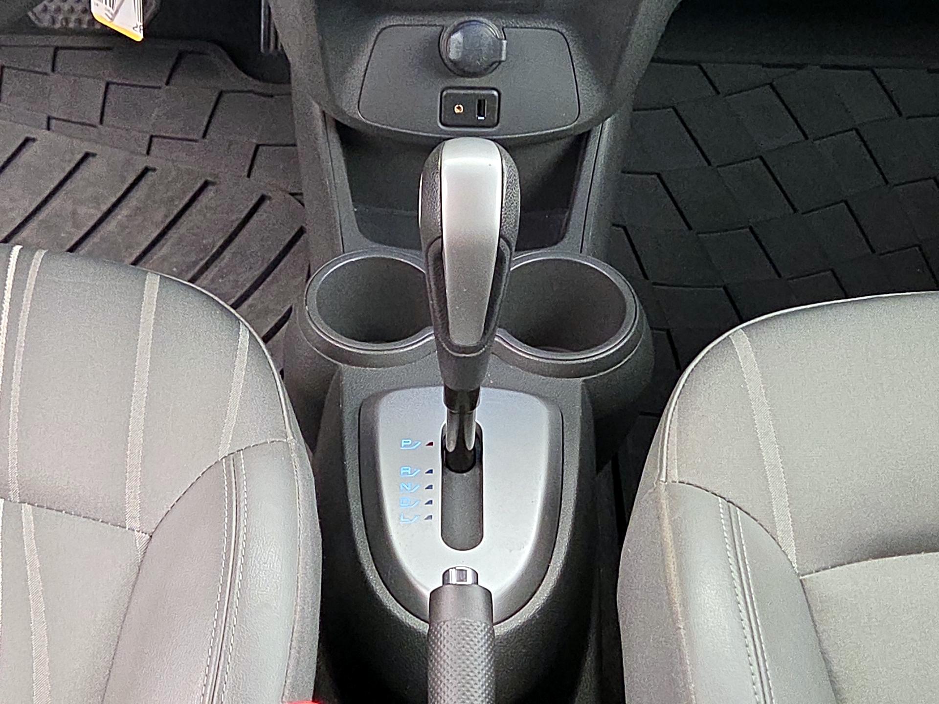 Thumbnail: 2014 Chevrolet Spark - 16
