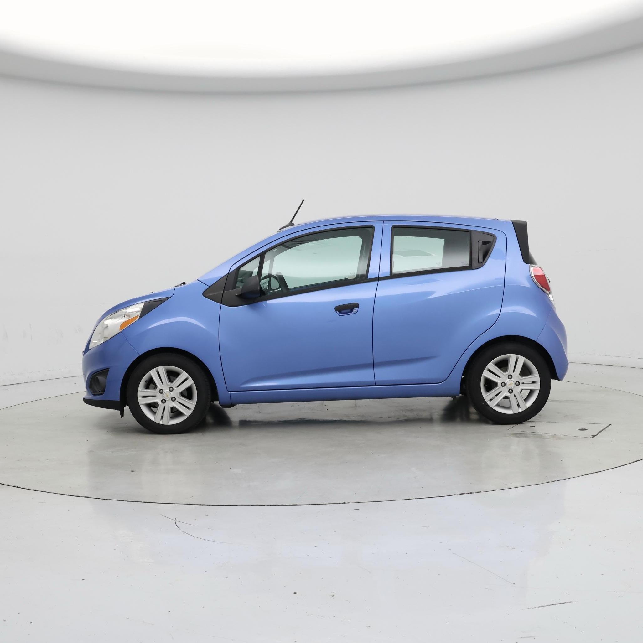 Thumbnail: 2014 Chevrolet Spark - 3