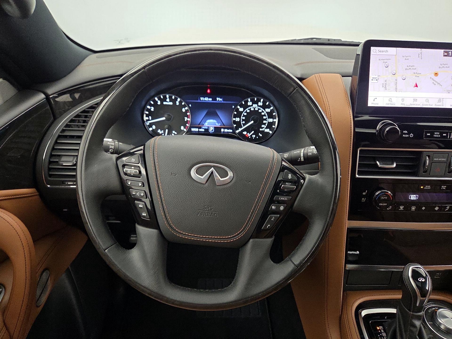 Thumbnail: 2023 INFINITI QX80 - 10