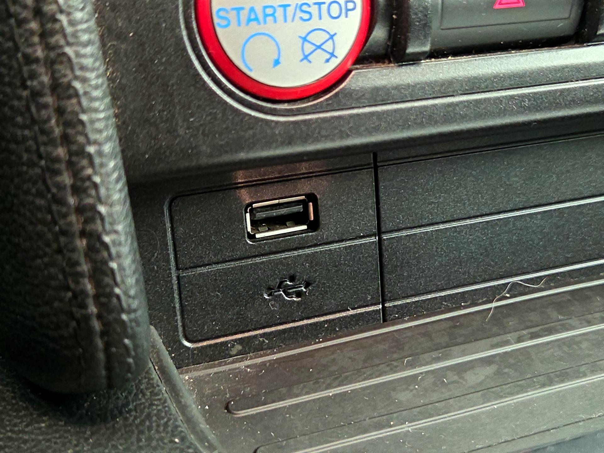 Thumbnail: 2015 Ford Mustang - 18