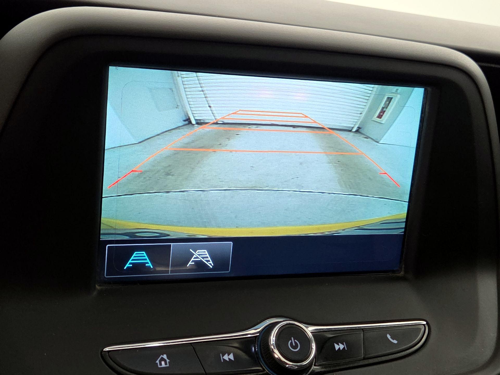 Thumbnail: 2017 Chevrolet Camaro - 13