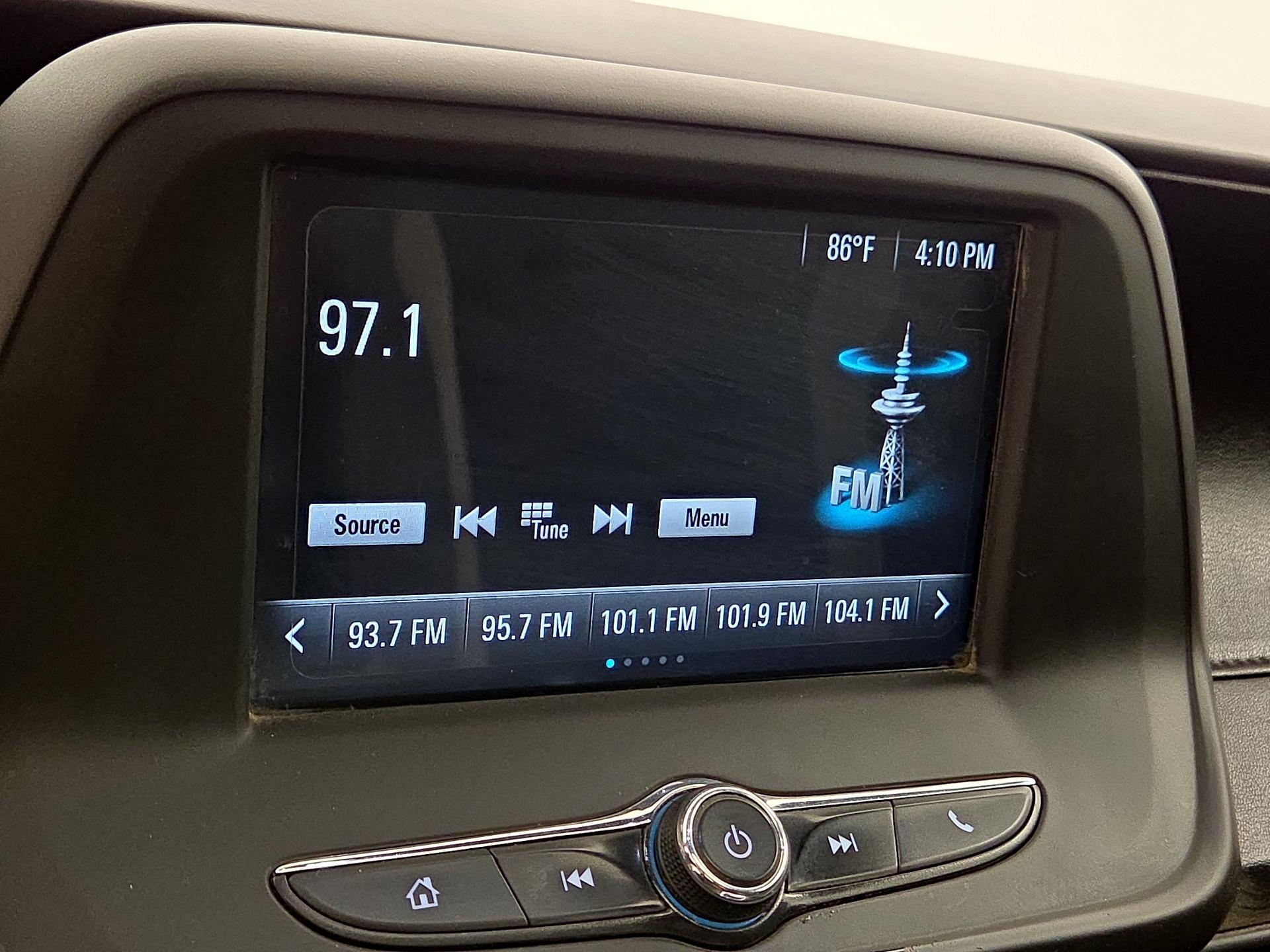 Thumbnail: 2017 Chevrolet Camaro - 14