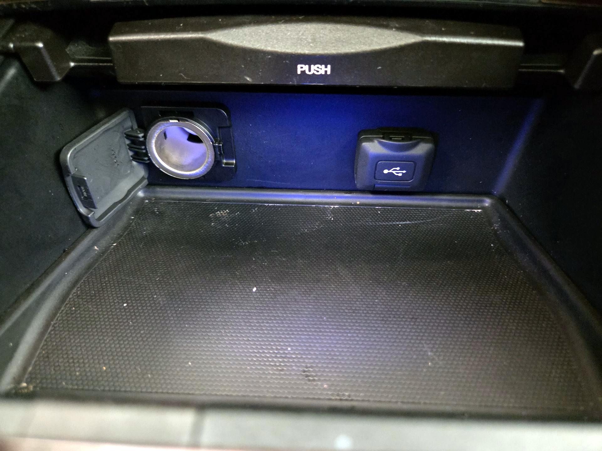 Thumbnail: 2015 Acura TLX - 18