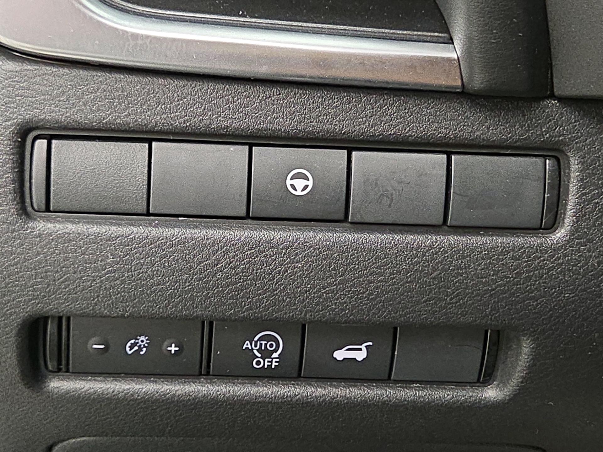 Thumbnail: 2023 Nissan Rogue - 13