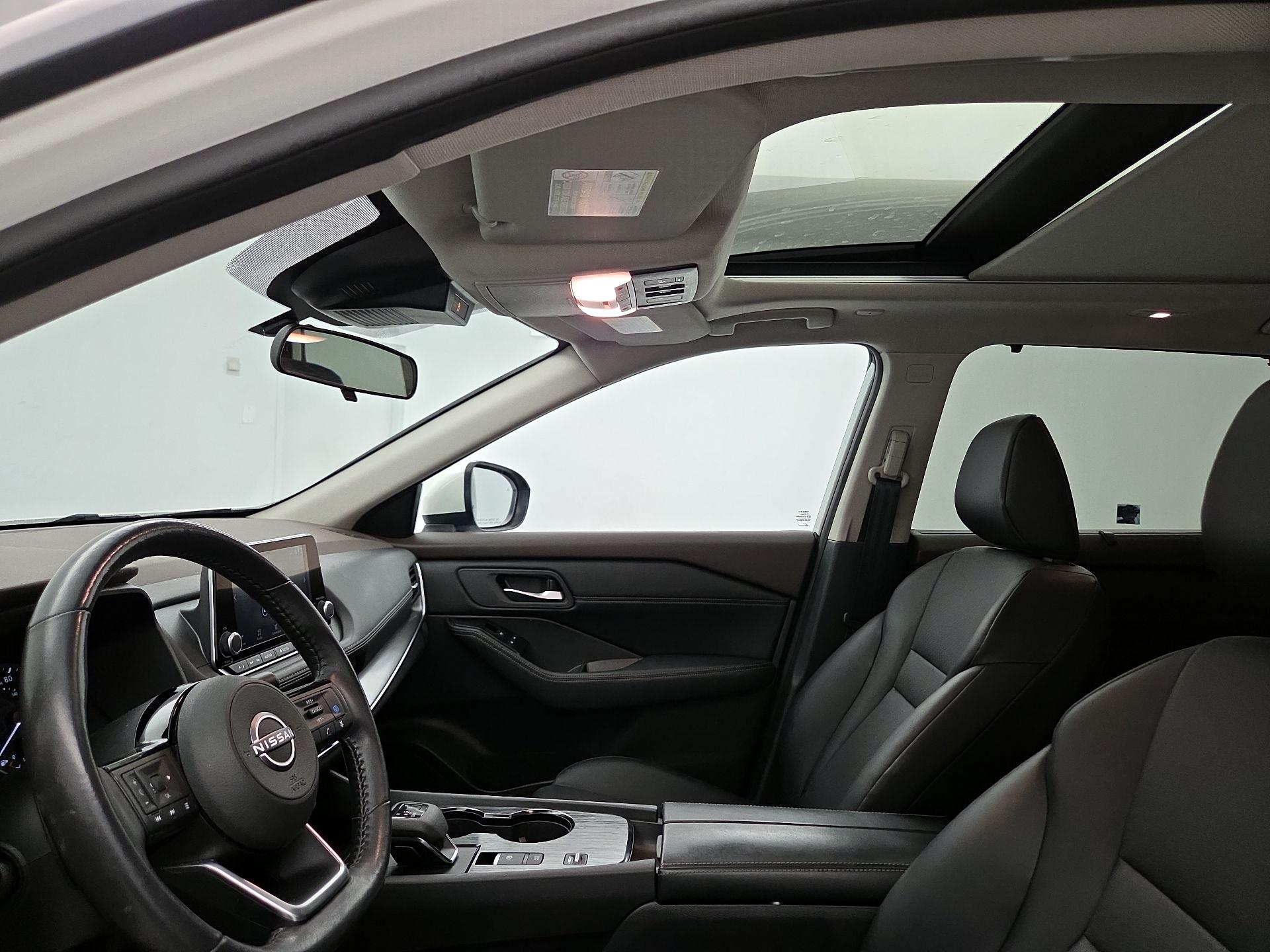 Thumbnail: 2023 Nissan Rogue - 19