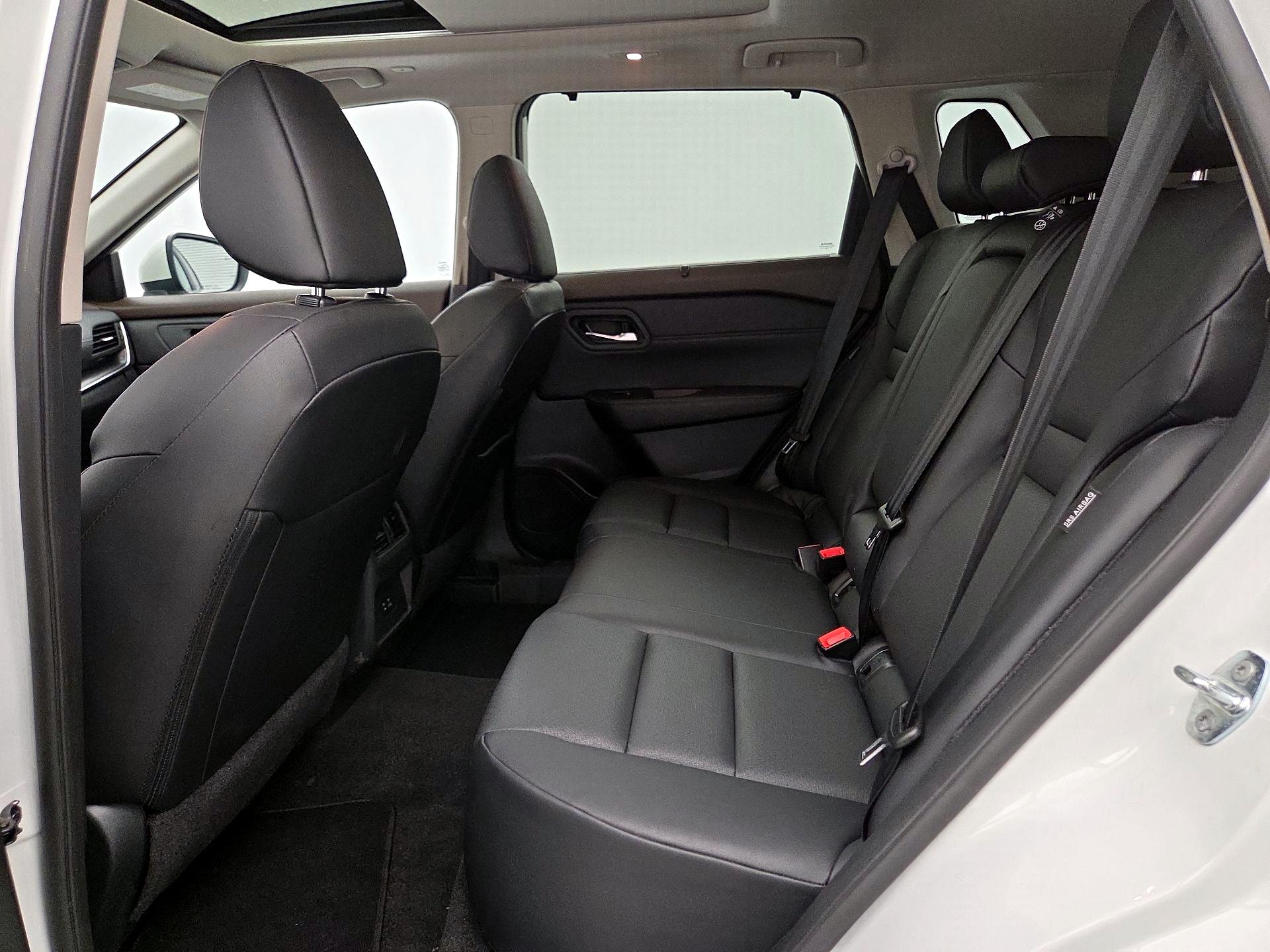 Thumbnail: 2023 Nissan Rogue - 20