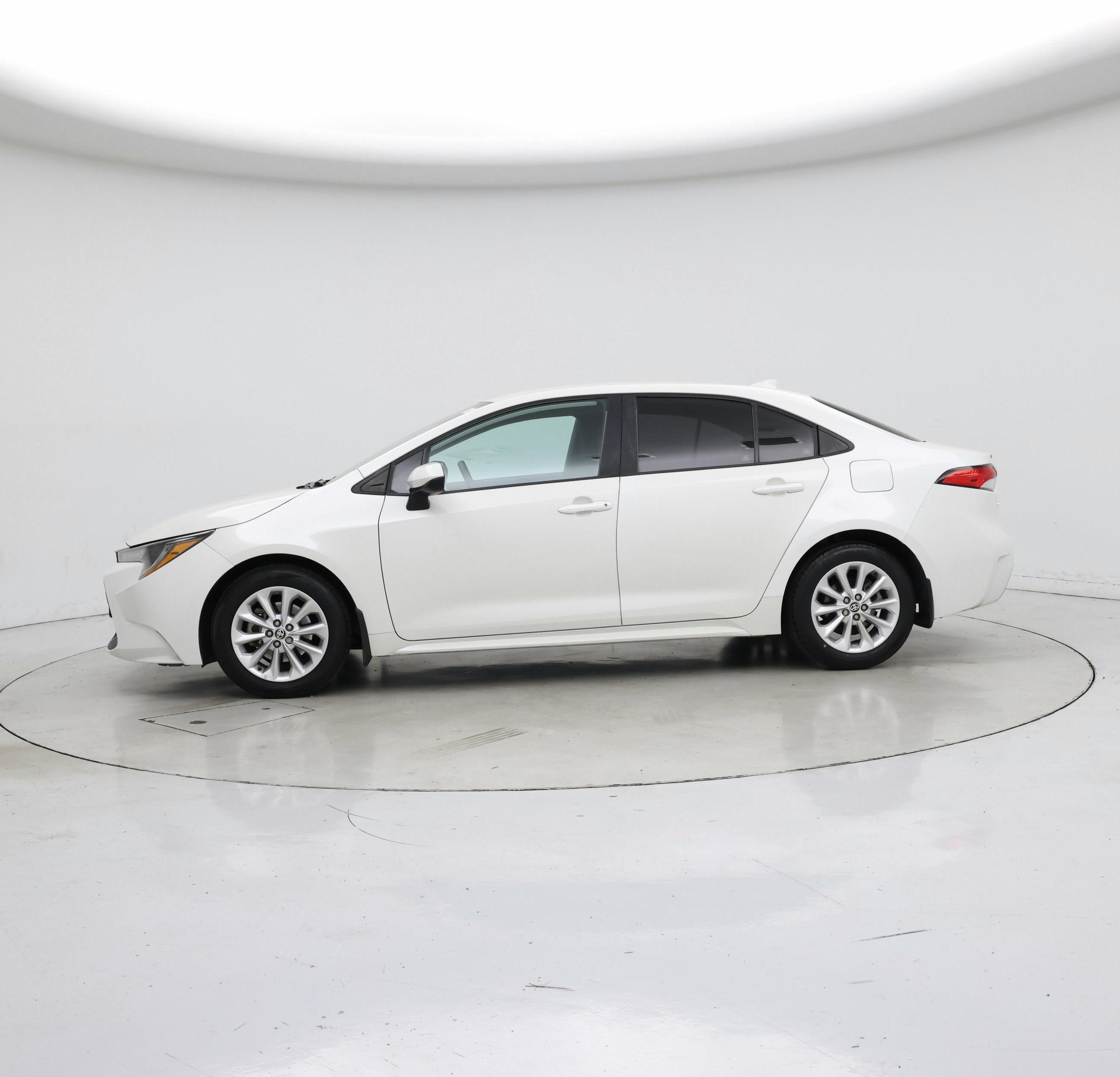 Thumbnail: 2021 Toyota Corolla - 3