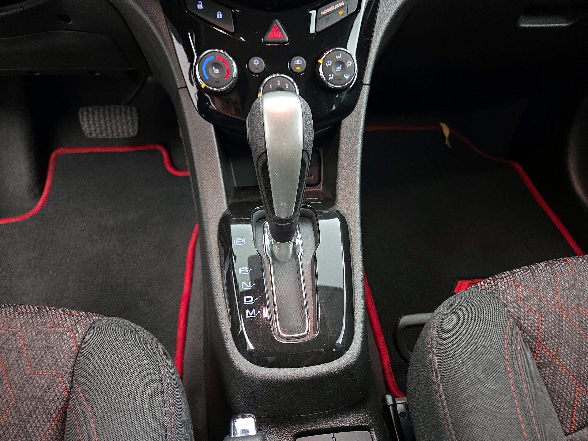 Thumbnail: 2020 Chevrolet Sonic - 17