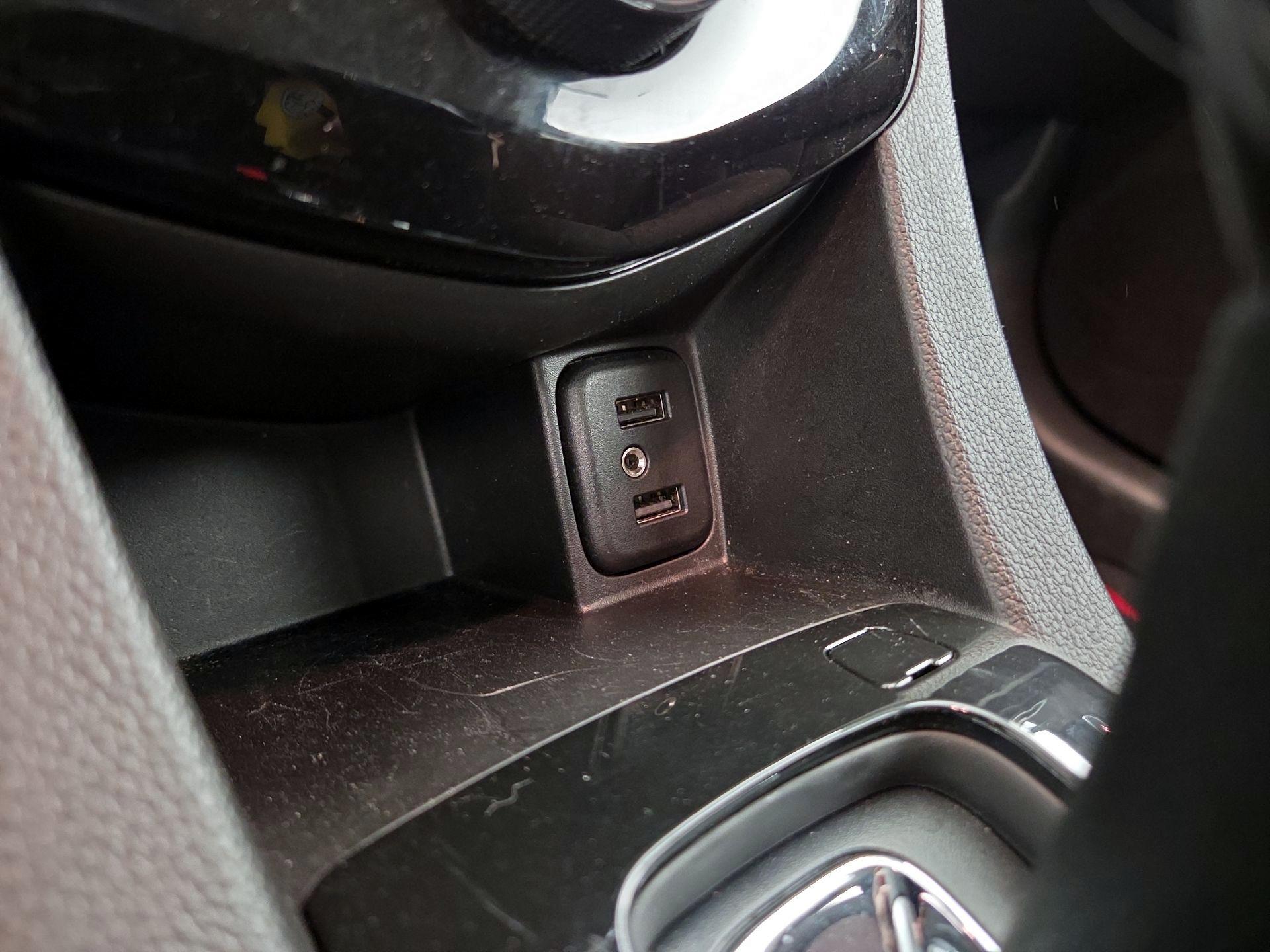 Thumbnail: 2020 Chevrolet Sonic - 18