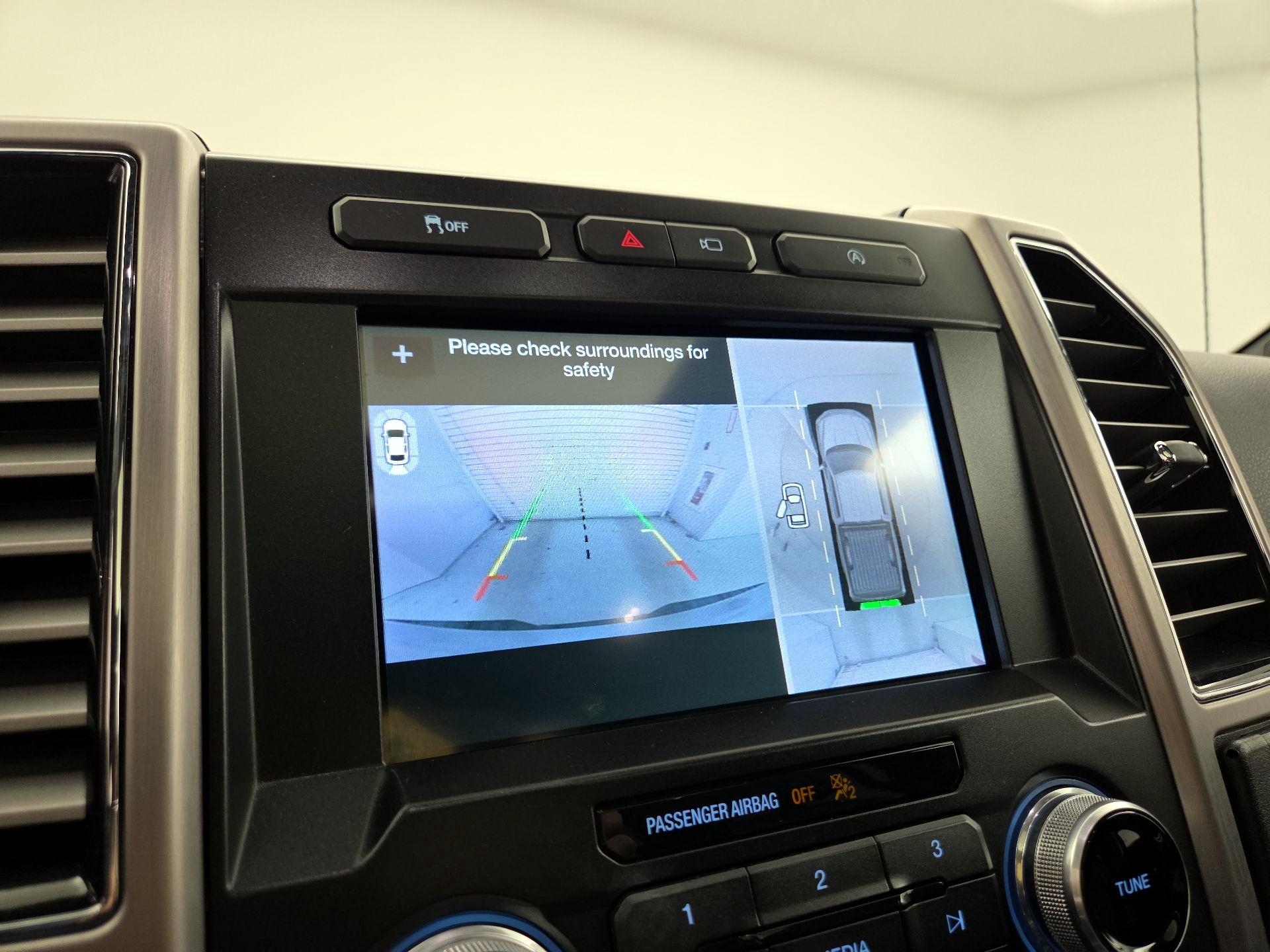 Thumbnail: 2019 Ford F-150 - 15