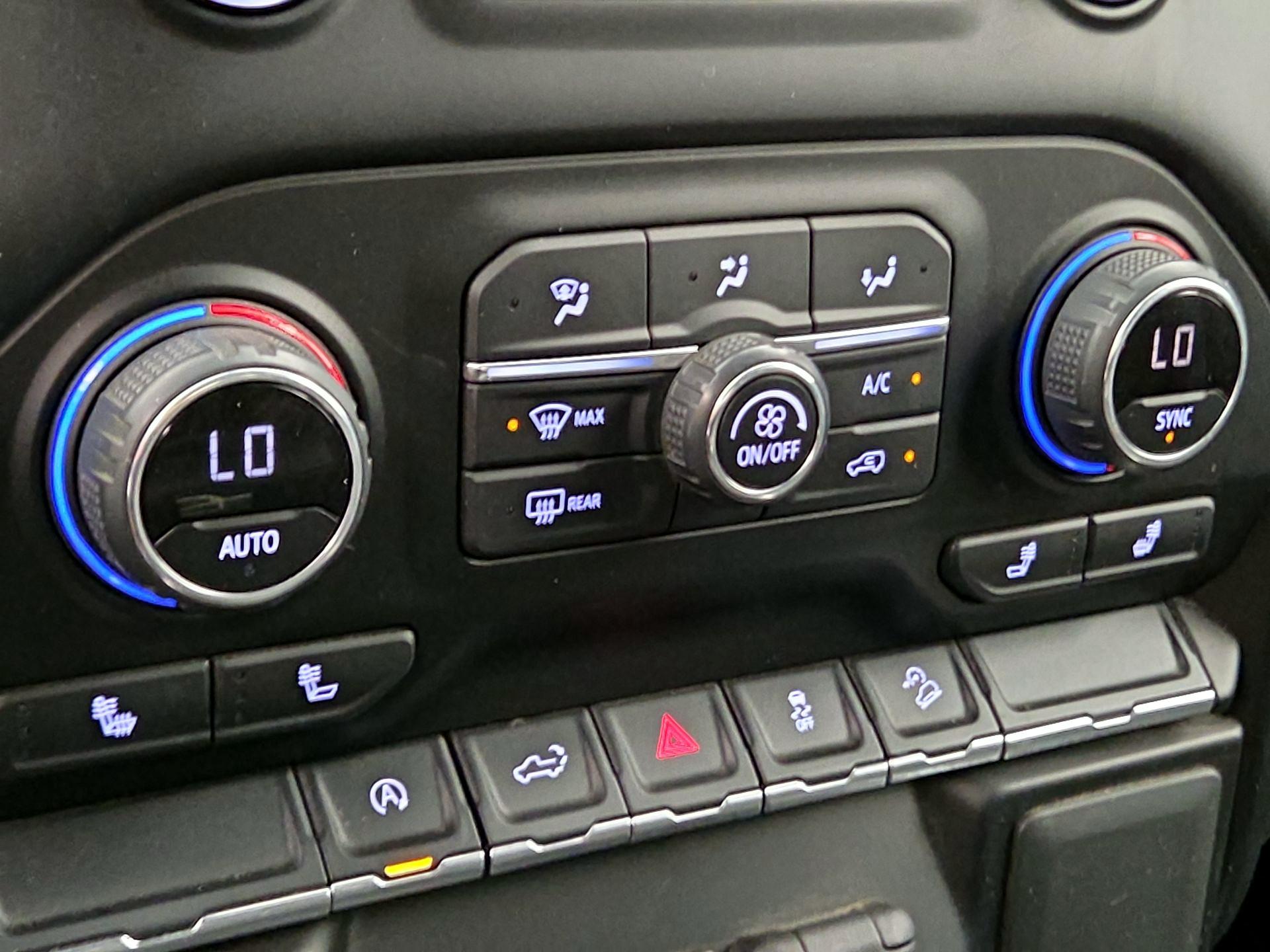 Thumbnail: 2021 Chevrolet Silverado 1500 - 16