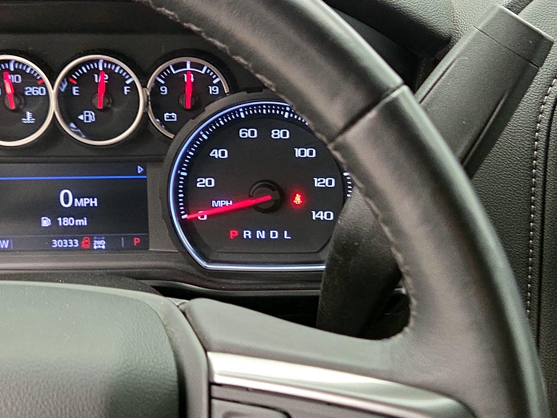 Thumbnail: 2021 Chevrolet Silverado 1500 - 17