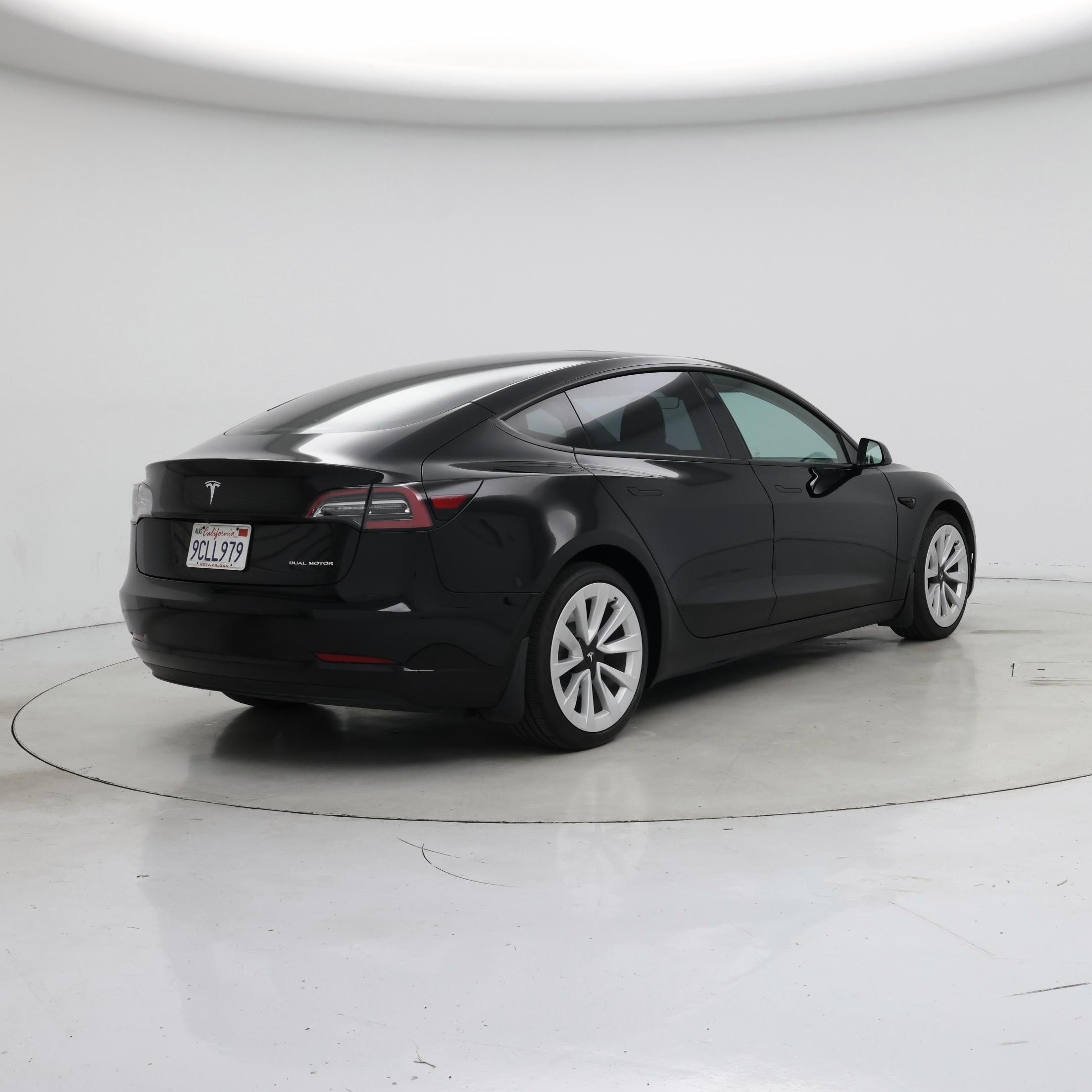 Thumbnail: 2022 Tesla Model 3 - 8