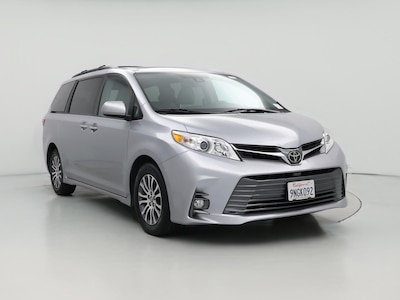 2018 Toyota Sienna XLE