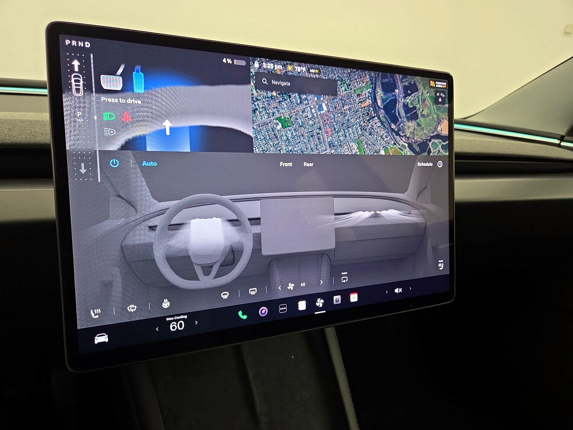 Thumbnail: 2025 Tesla Model 3 - 16