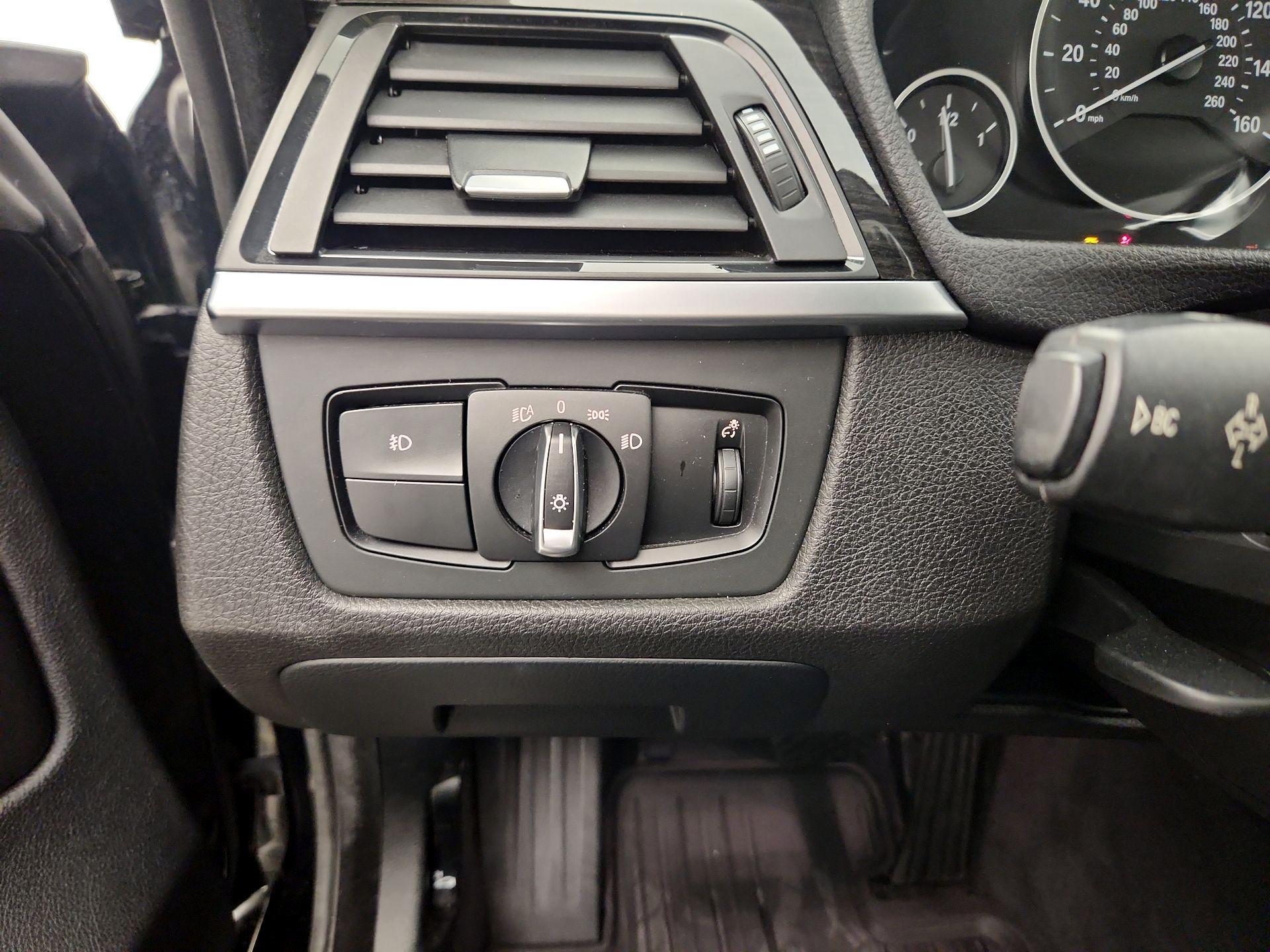 Thumbnail: 2015 BMW 4 Series - 13