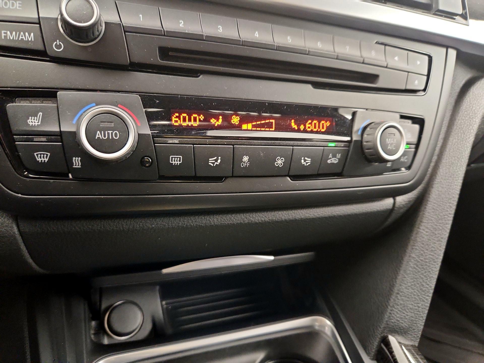 Thumbnail: 2015 BMW 4 Series - 16