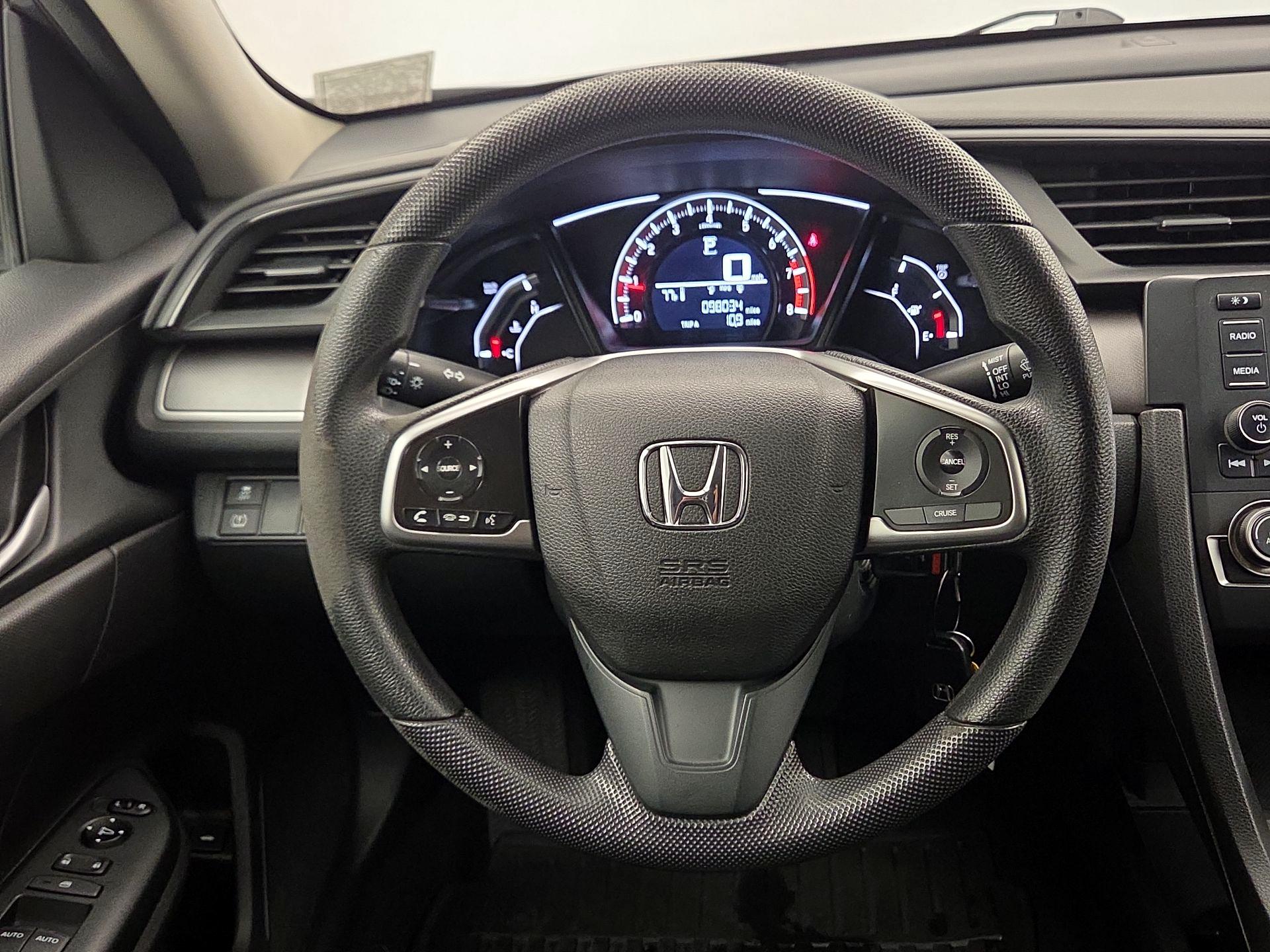 Thumbnail: 2017 Honda Civic - 10