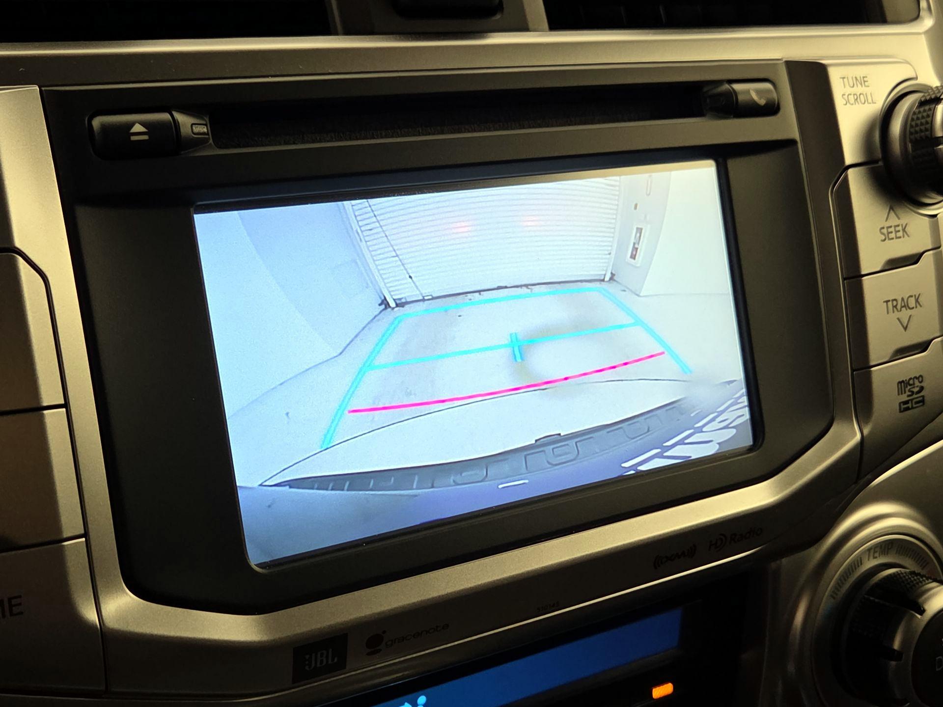 Thumbnail: 2018 Toyota 4Runner - 14