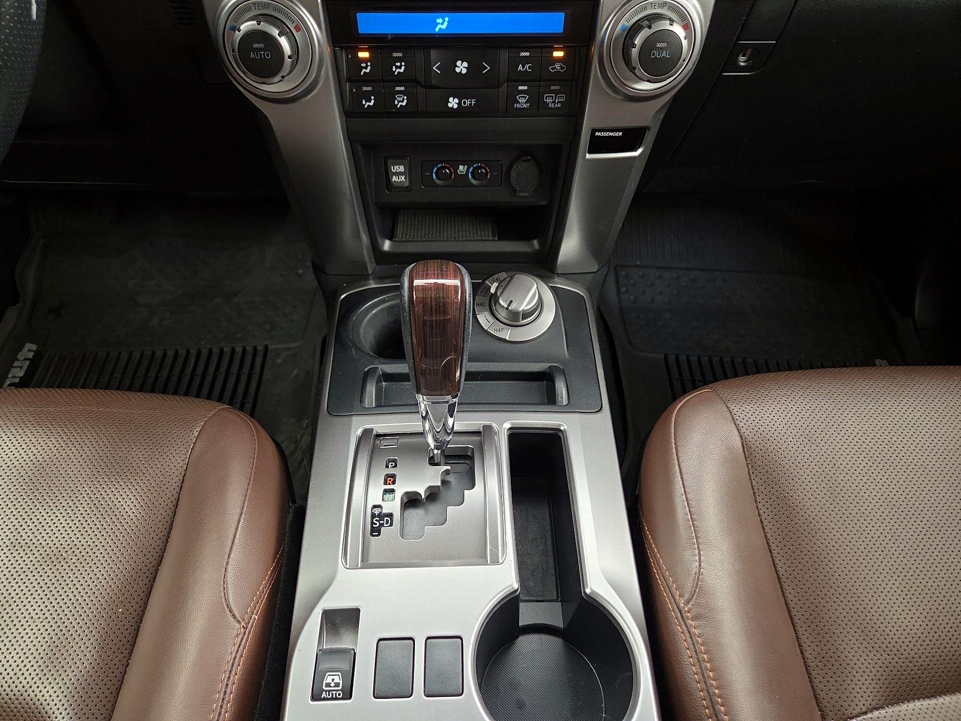 Thumbnail: 2018 Toyota 4Runner - 17