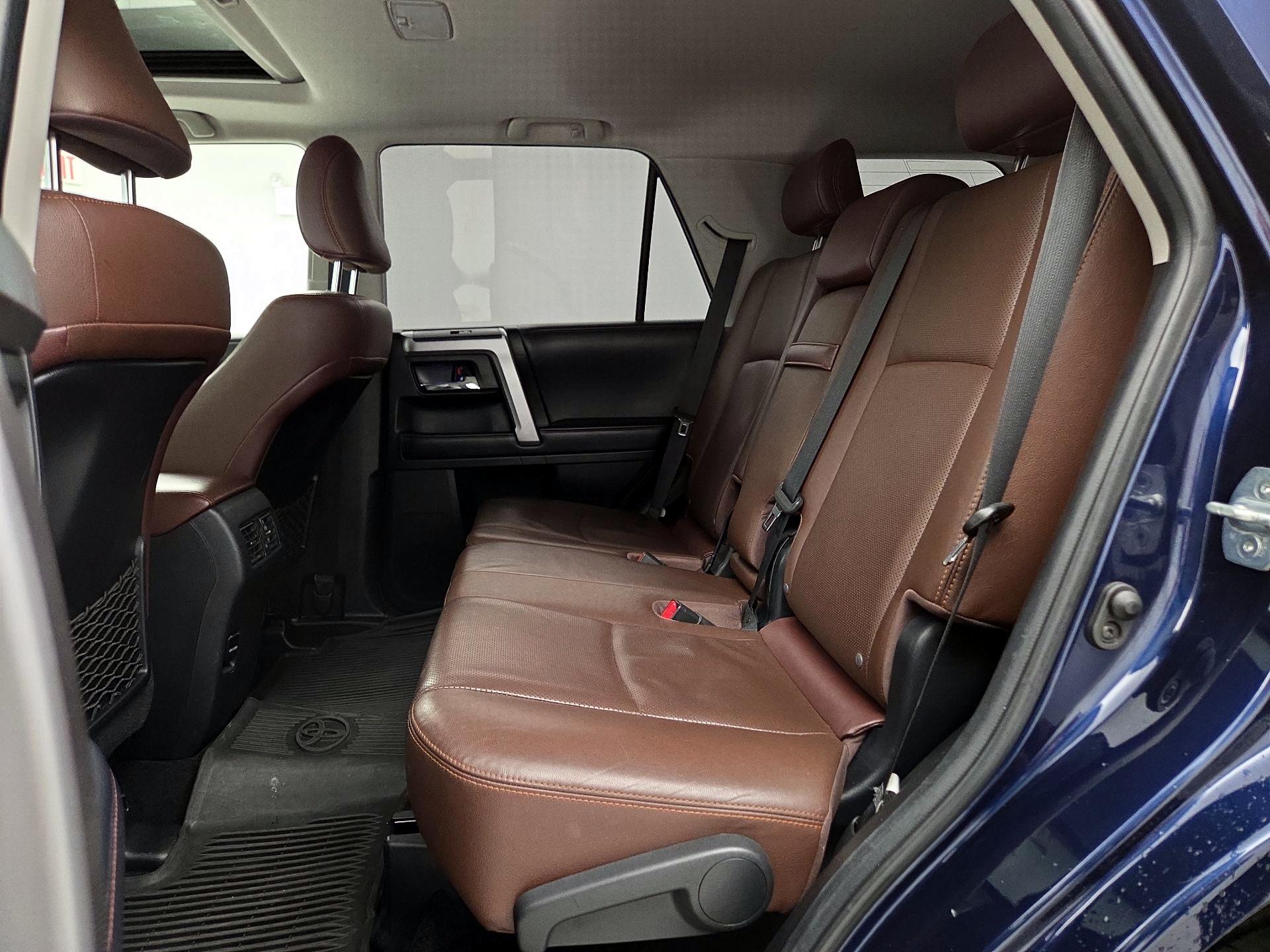 Thumbnail: 2018 Toyota 4Runner - 20