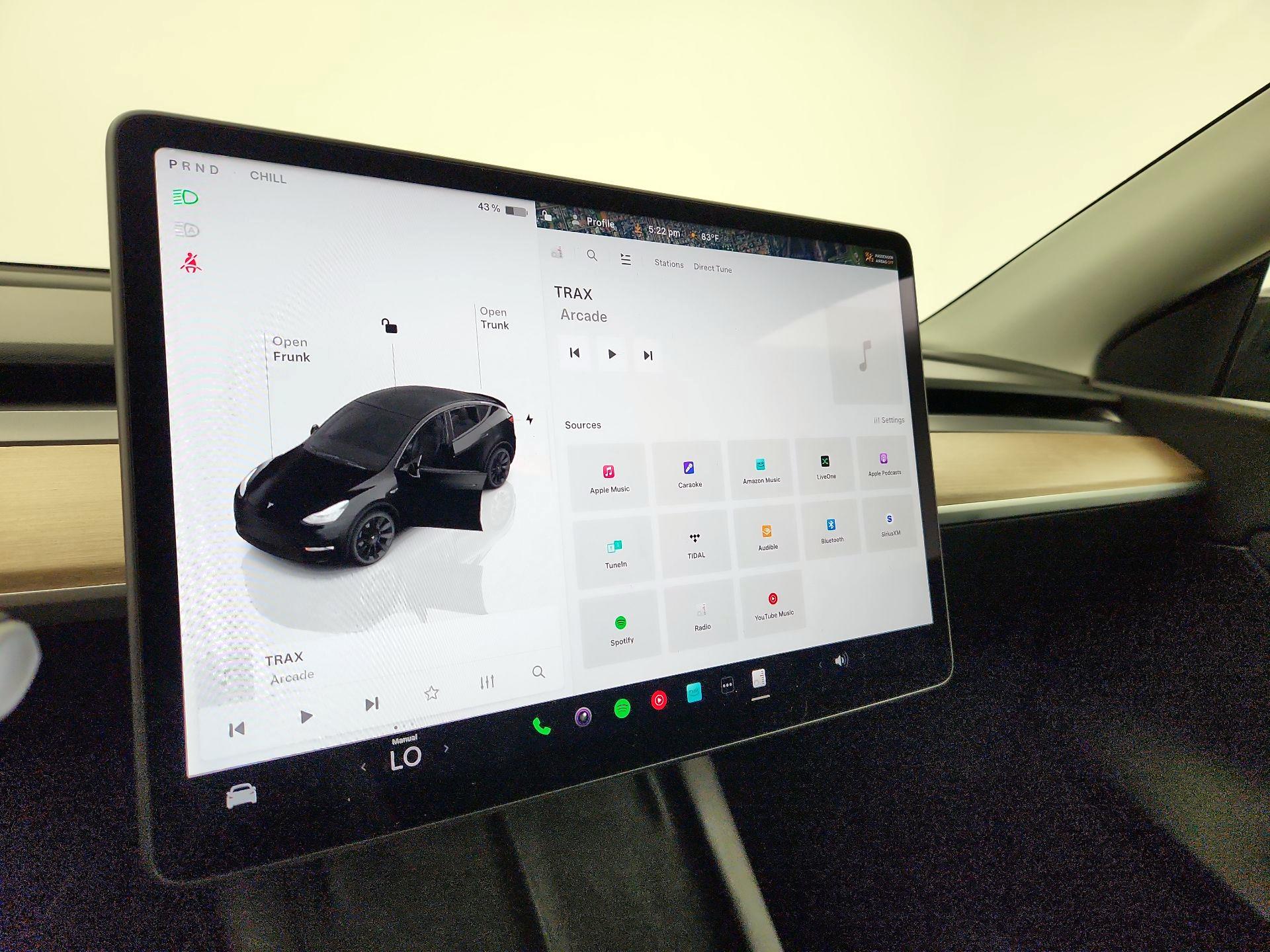 Thumbnail: 2022 Tesla Model Y - 15