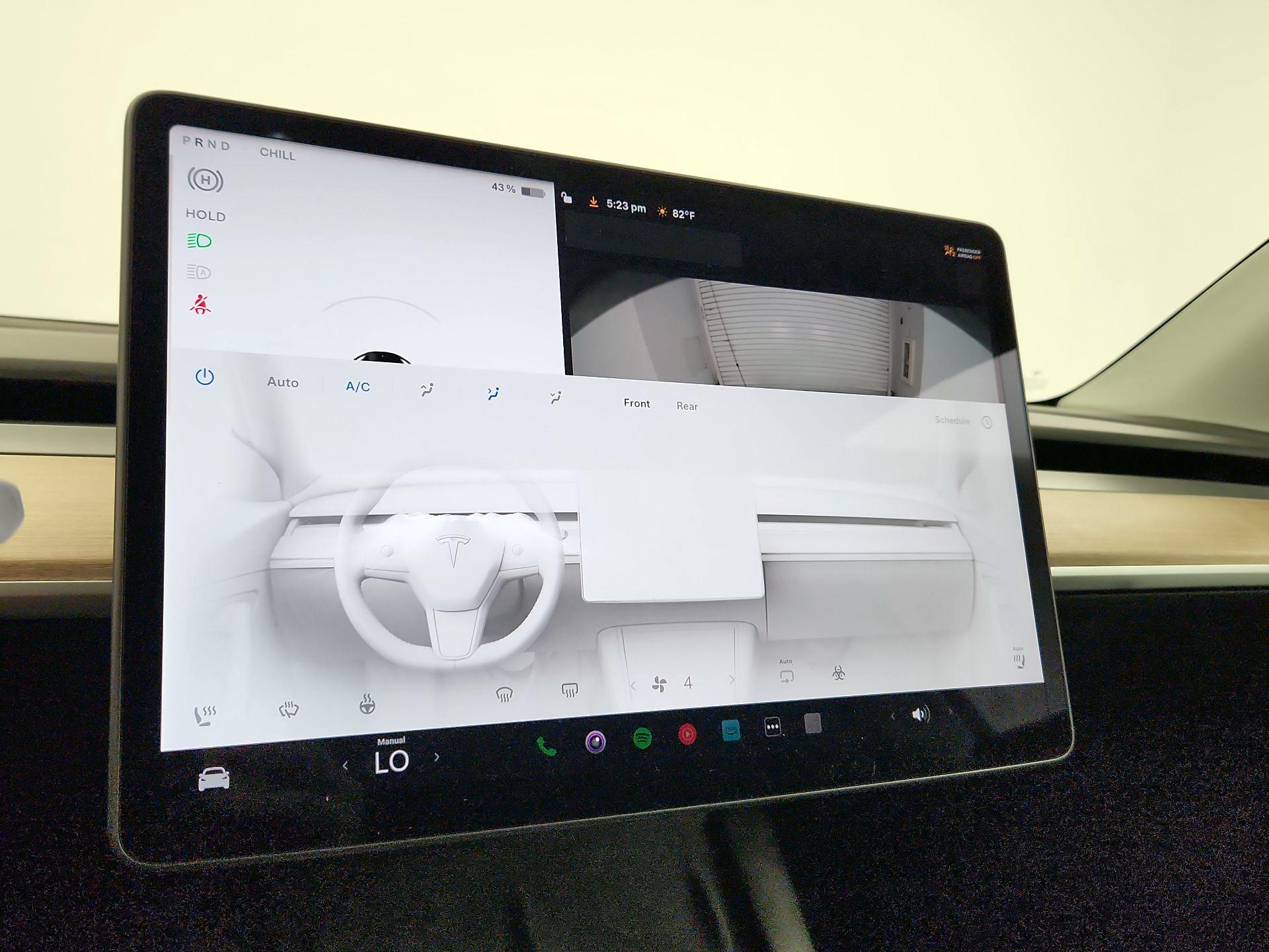 Thumbnail: 2022 Tesla Model Y - 16