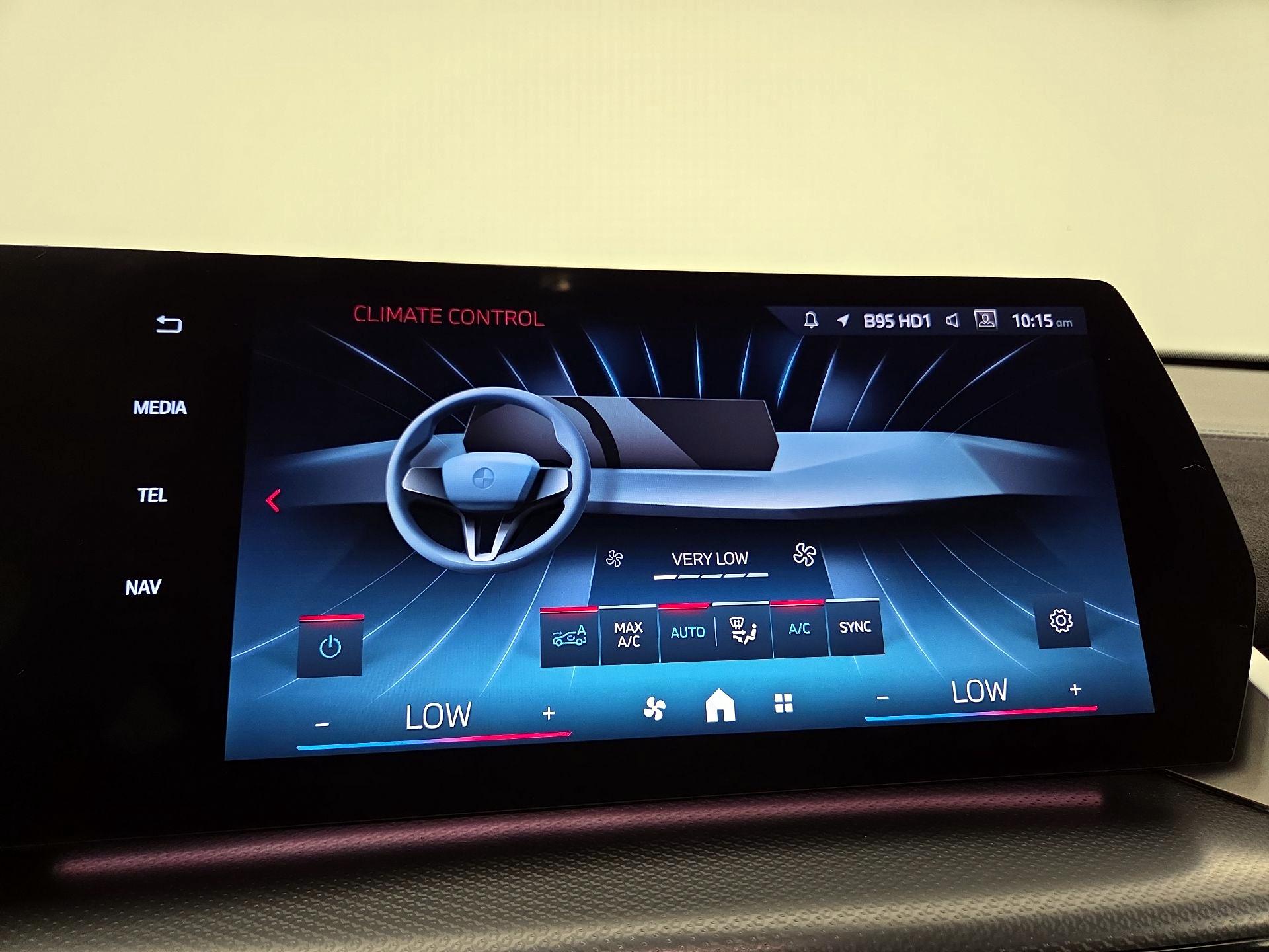 Thumbnail: 2024 BMW X2 - 16