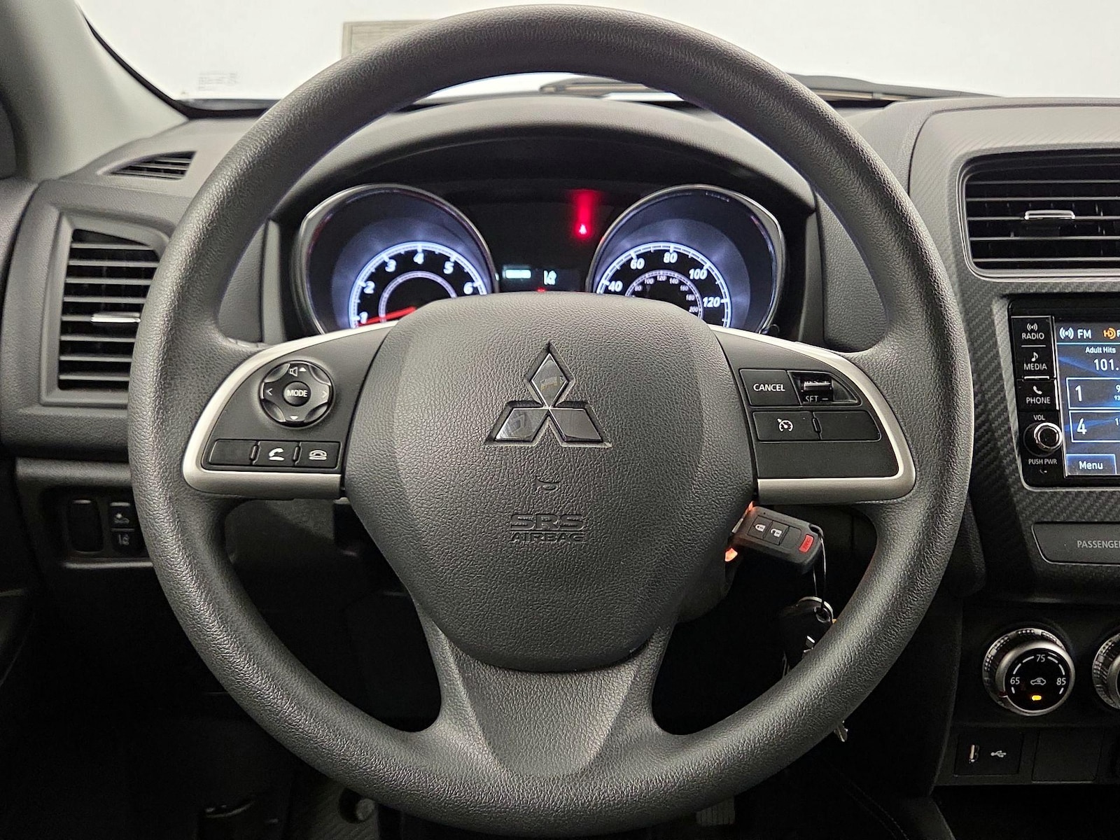 2025 Mitsubishi Outlander Sport S - Photo 11