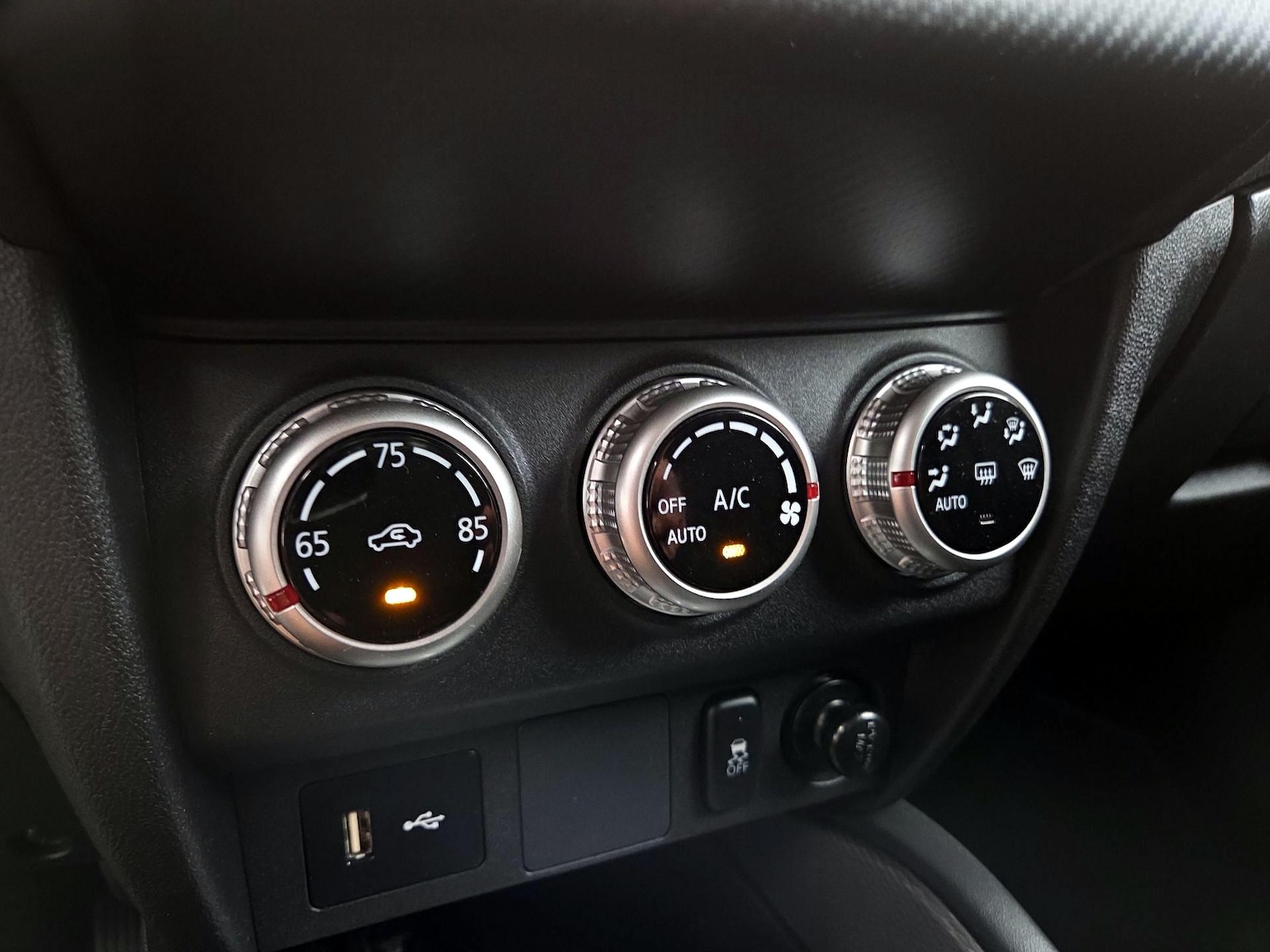 2025 Mitsubishi Outlander Sport S - Photo 17