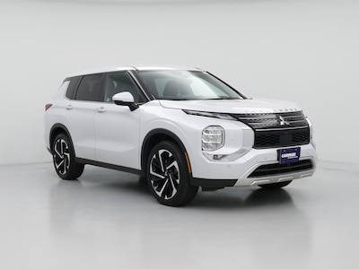 2023 Mitsubishi Outlander SE