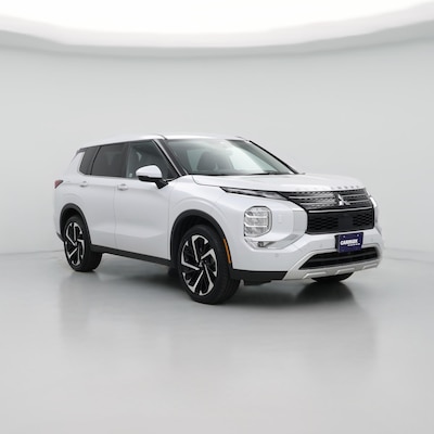 2023 Mitsubishi Outlander SE