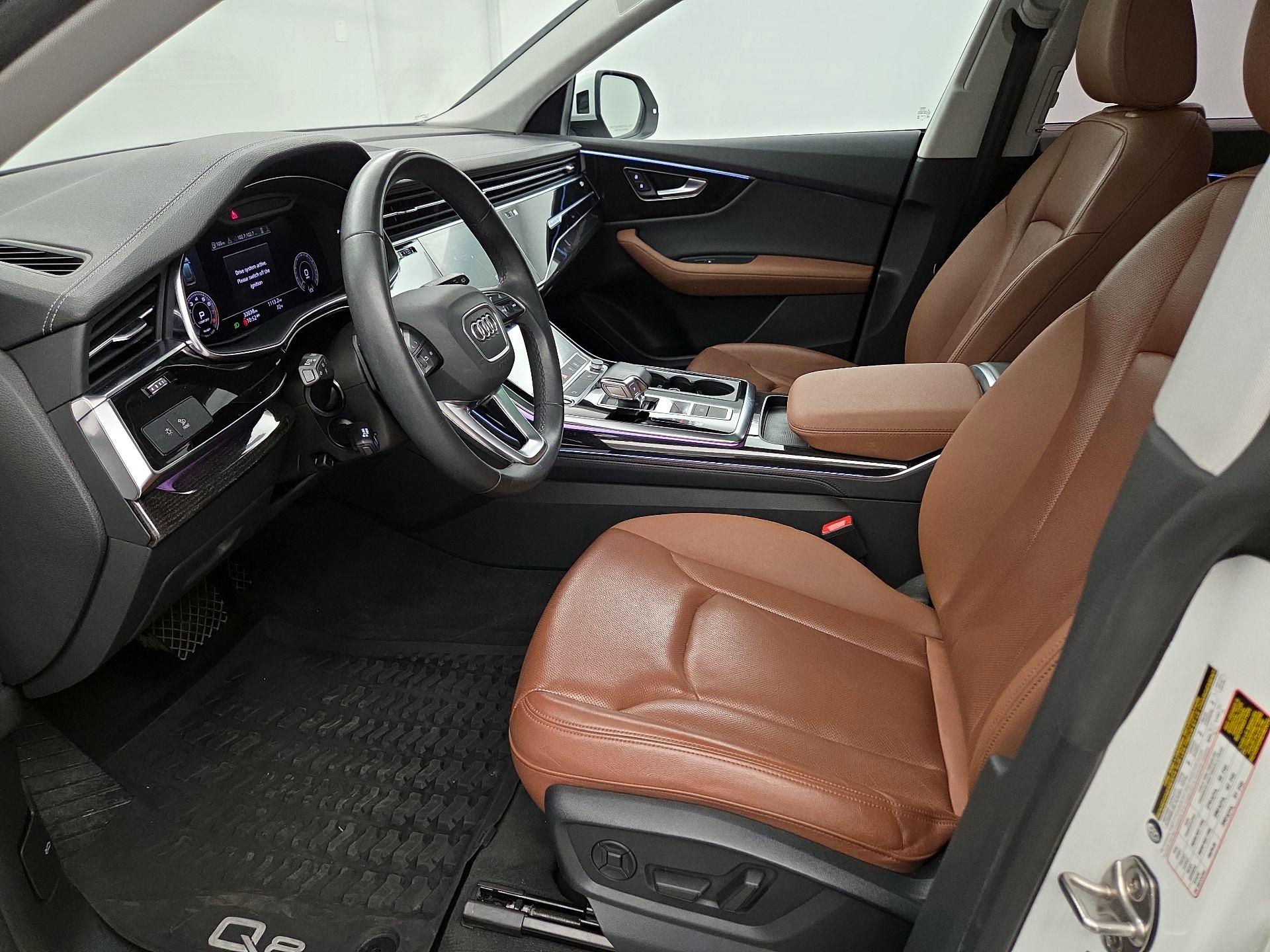 Thumbnail: 2023 Audi Q8 - 11