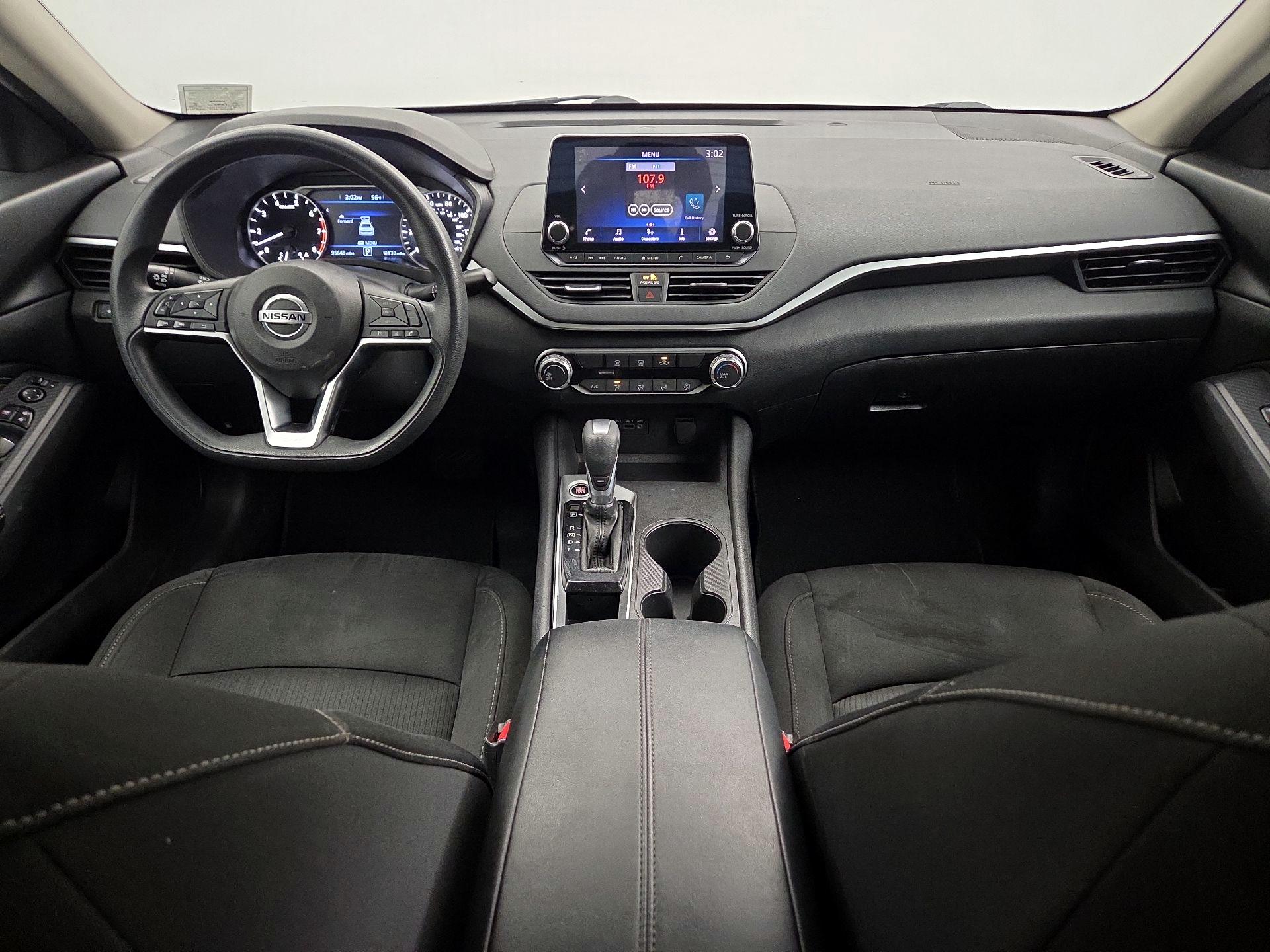 Thumbnail: 2019 Nissan Altima - 9